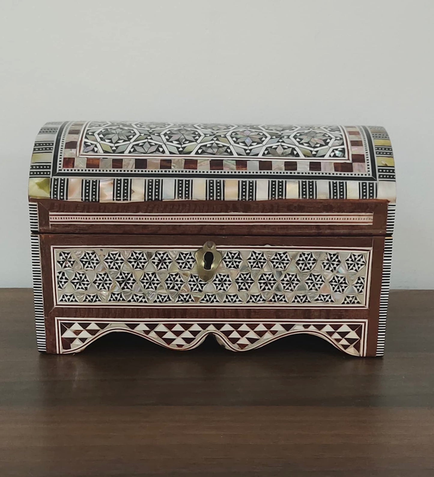 Handmade Egyptian Jewelry Box – Mother of Pearl Inlay – Decorative Wooden Trinket Box for Women Oriental Keepsake Storage Organizer ((8" X 5" x 5" inch M04)