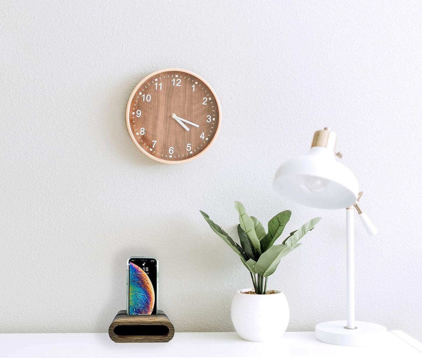 Hesse Woods Family Oak Phone Stand (Large Made for Cases Thicker Than 1/2")