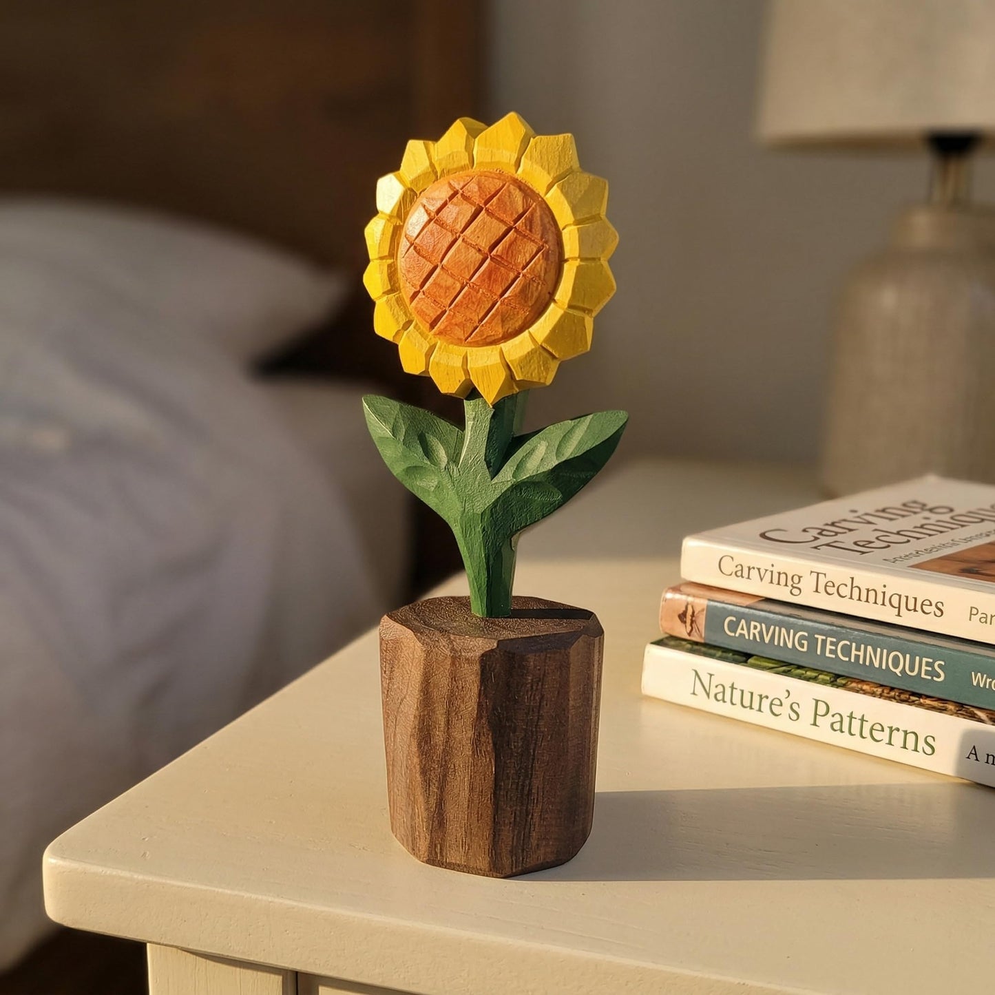 WOODEN ISLANDS Hand-Carved Wooden Sunflower Figurine, 5-Inch Solid Wood Flower Statue for Rustic Farmhouse Home Shelf Decor & Office Desk Accessories, Includes Gift Box Packaging