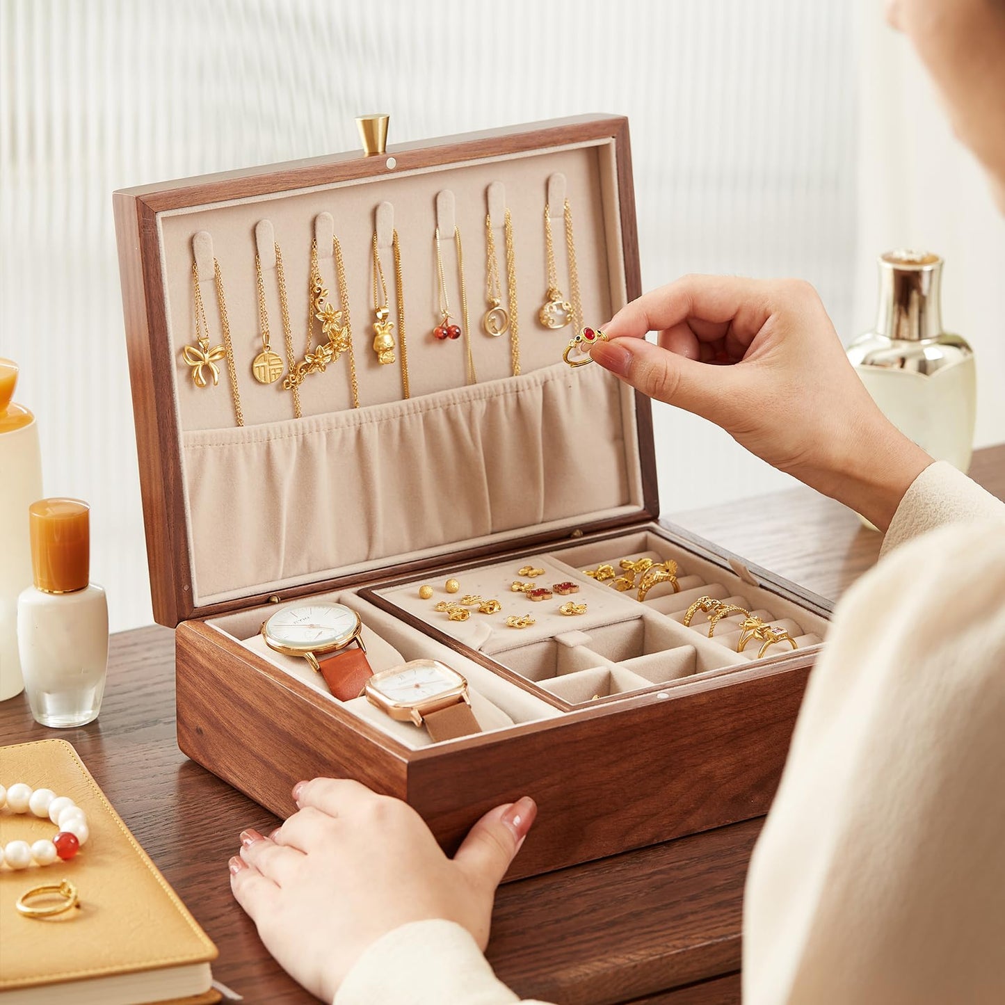 CHOSIN Black Walnut Wooden Jewelry Box for Women 2 Layer Jewelry Organizer with Removable Tray for Watches Rings Earrings Necklace Bracelets Storage, Ideal Gift for She, Fathers Day Gift