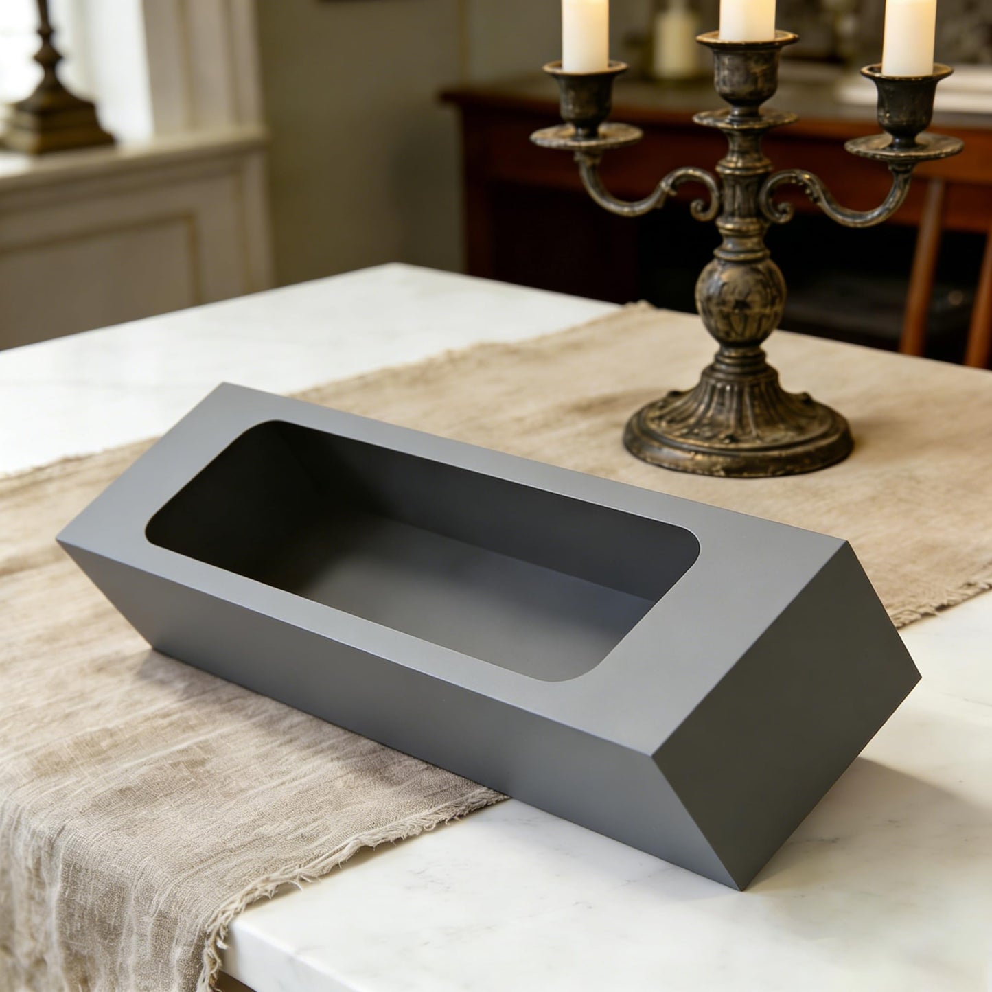 XIKENGSHQ Sleek Oblong Faux Succulent Arrangement – Rectangular Planter for Indoor/Outdoor – Lightweight, Shatterproof – Modern Greenery Décor to Elevate Home & Garden Surfaces (Excludes Plants) Gray