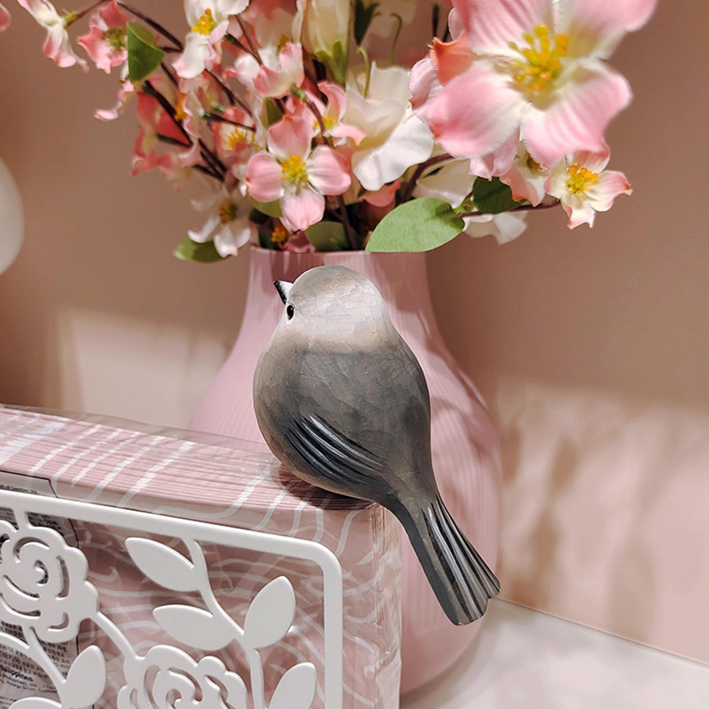 WEAUSUP Hand Carved Wooden Bird Figurine Gift for Family
