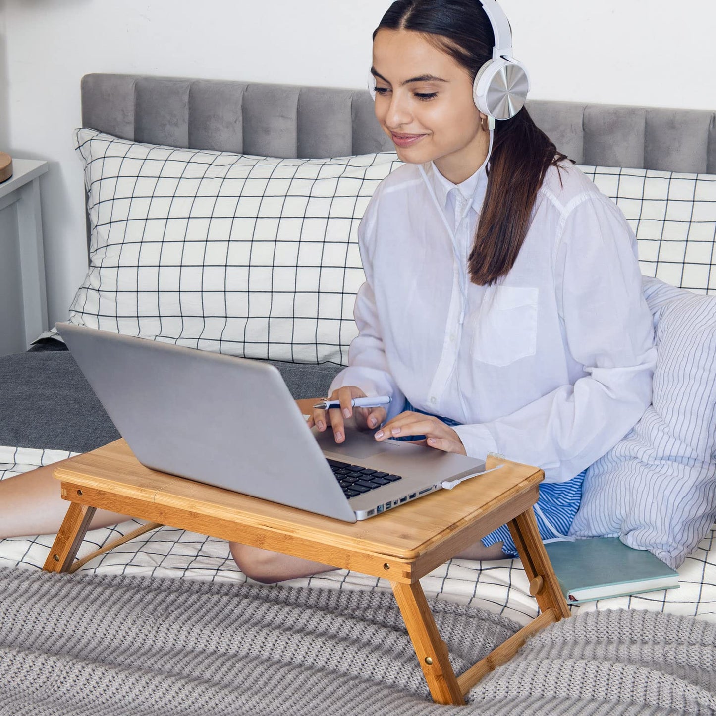 ReunionG Bamboo Laptop Desk with Drawer, Height Adjustable and 4-Level Tilting Desktop, Foldable and Portable Lap Tray with Heat-Dissipation Holes, Tray Table Stand for Surfing Reading Writing Eating