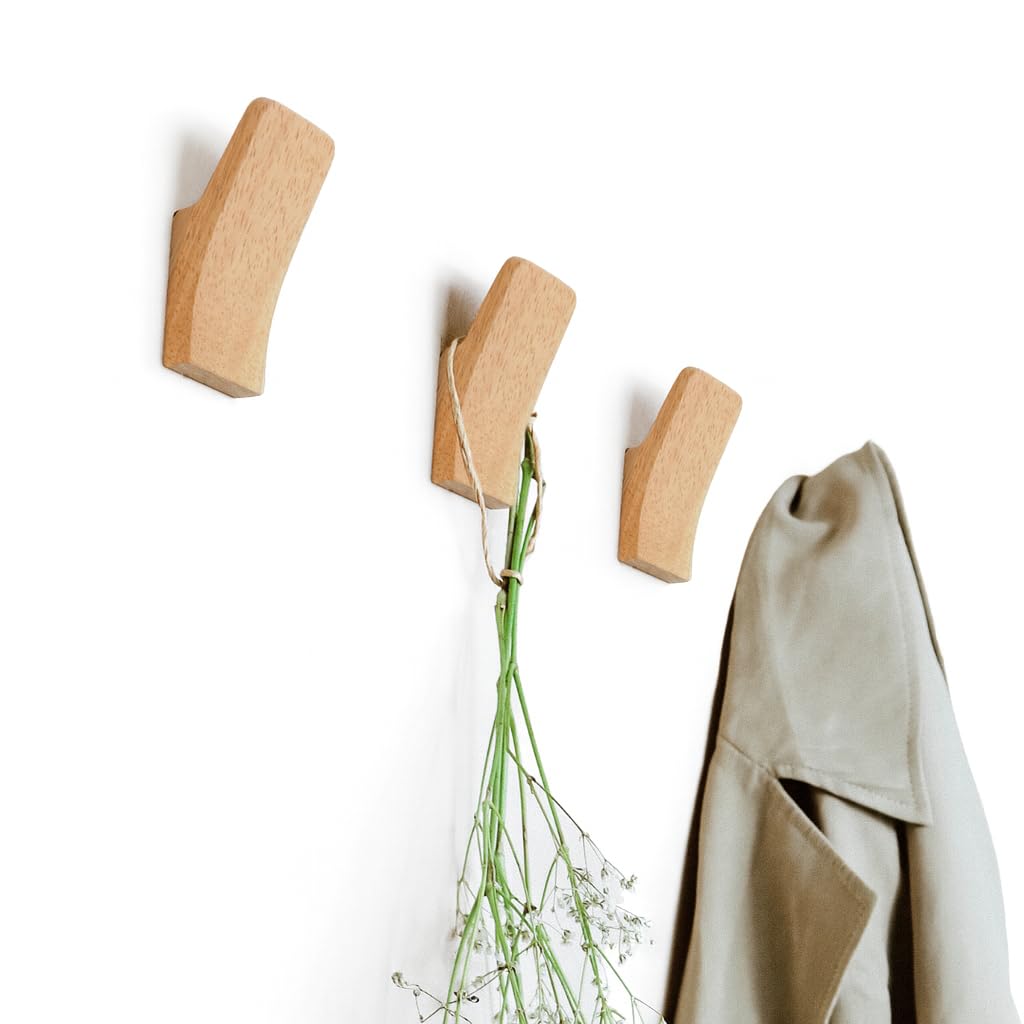 Magnifico Wooden Wall Hooks – Set of 2 – Rustic Wood Coat Hooks for Hanging Towels, Hats, Bags, Purse, Backpack, Keys, Robe – Scandinavian Minimalistic Rustic Bathroom & Entryway Hooks (Beech Wood)