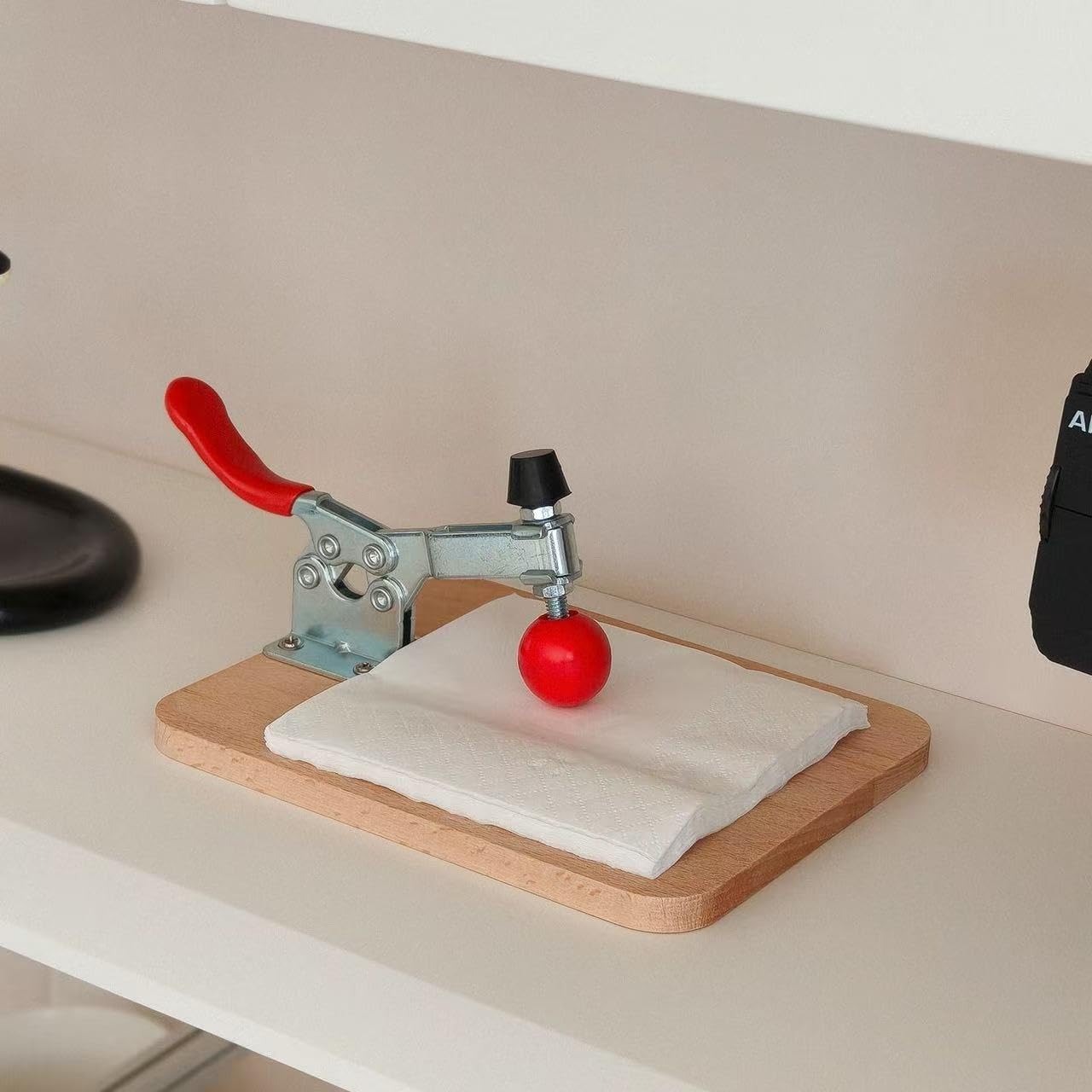 Wooden Napkin Holder with Metal Structure, Solid Wood Paper Towel Dispenser for Kitchen, Dining & Restaurant Tables, Modern Countertop Design (Light Wood)