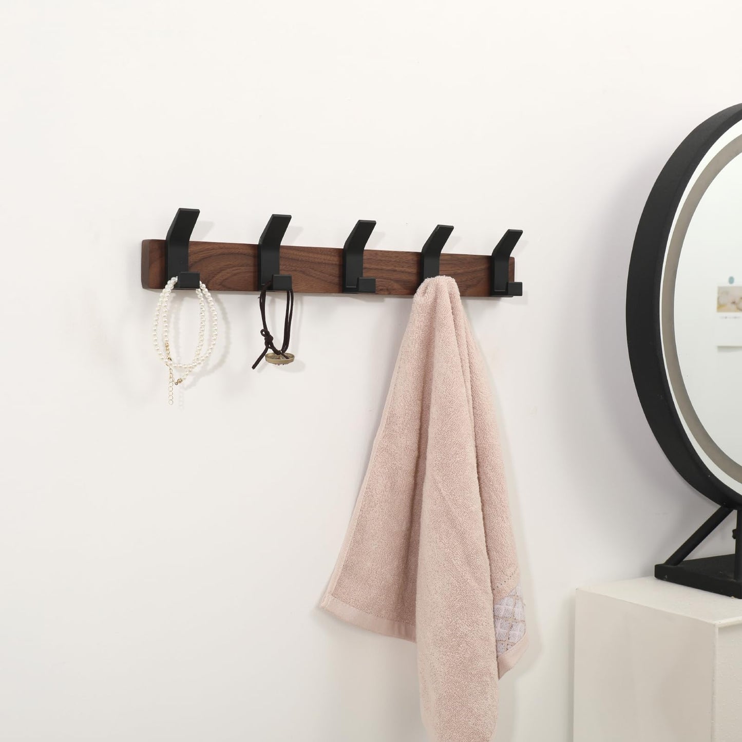 Jadorn Coat Rack Wall Mount - 16.9 Inches Coat Rack Wall Mount with 5 Hooks Walnut Wood Coat Hooks Wall Mounted Rustproof Coat Hanger Black Aluminum Wall Hooks for Hanging Coat Hat Backpack Key