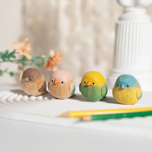 MegeFul Hand-Carved Wooden Bird Figurines Set of 4 – Rustic Colorful Mini Birds Statues for Farmhouse Tabletop Décor, Cottage Chic Ornaments, Spring Decorations & Gift for Bird Lovers