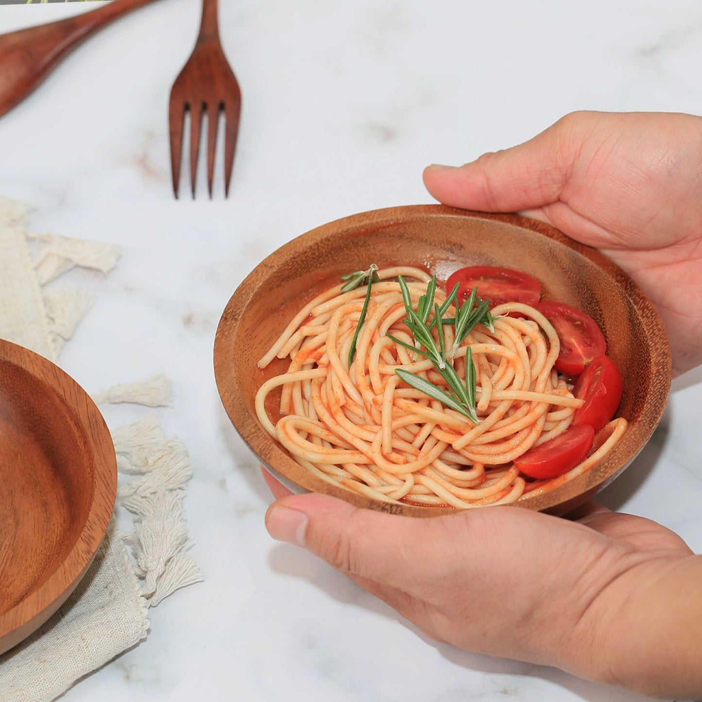 MeowAroma Acacia Wood Serving Bowls, 6 Inch Handcrafted Wooden Individual Bowls Set of 2 for Food/Soup/Salad/Pasta, Use as Snack Holder Plate for Kitchen and Dining