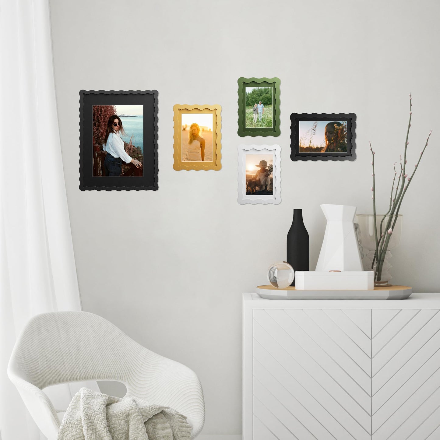 THKRLOF 11x14 Picture Frame with Mat for 8x10, Wavy Edge Wooden Real Glass Photo Frame for Wall Hanging, Black, 1 Pack