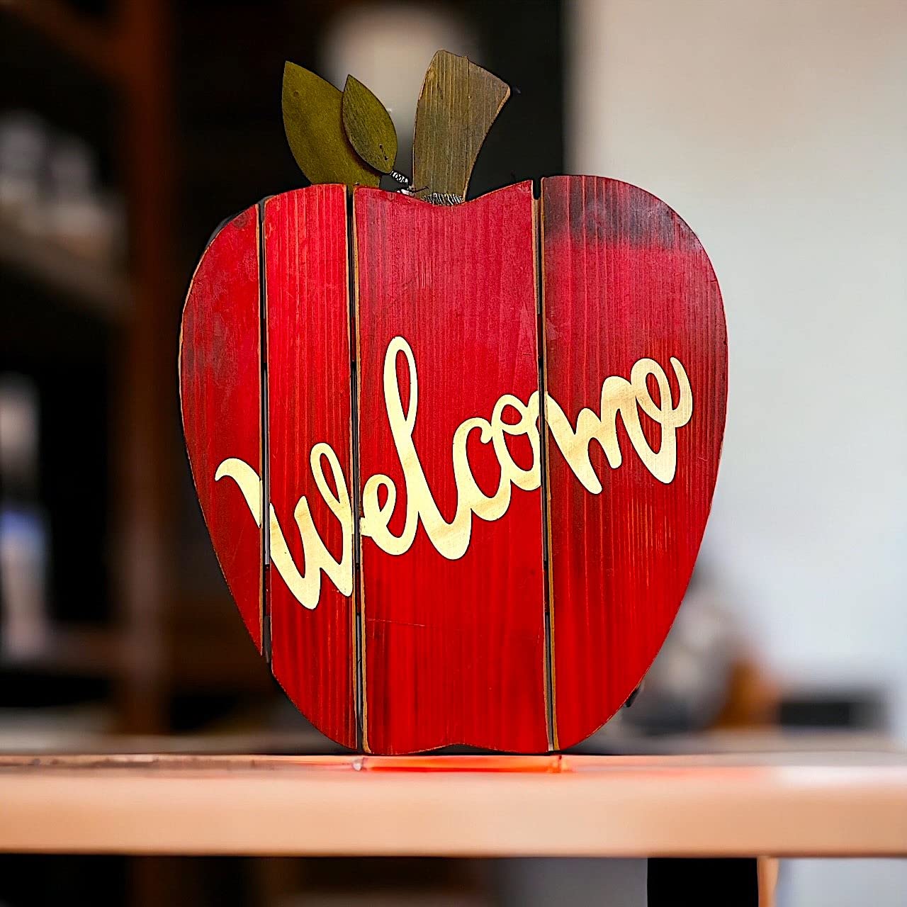 STC World Apple Welcome Wall Door Room Decor Hanging Wooden Art Home Office Indoor Outdoor (Red Apple Welcome)