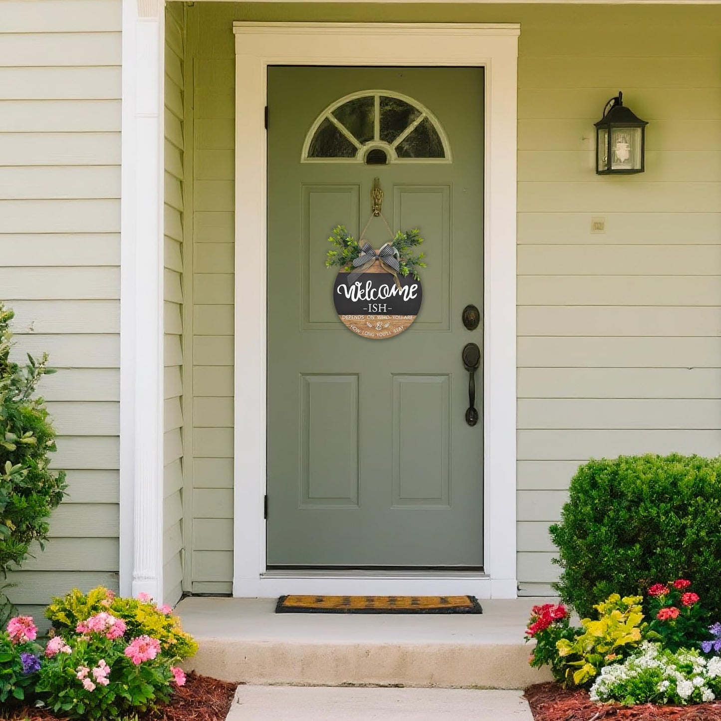 Round Wood Welcome Sign for Front Door,Rustic Hanging Wood Wreaths Sign,Farmhouse Porch Fence Welcome Wreaths Decorations.(12inch)