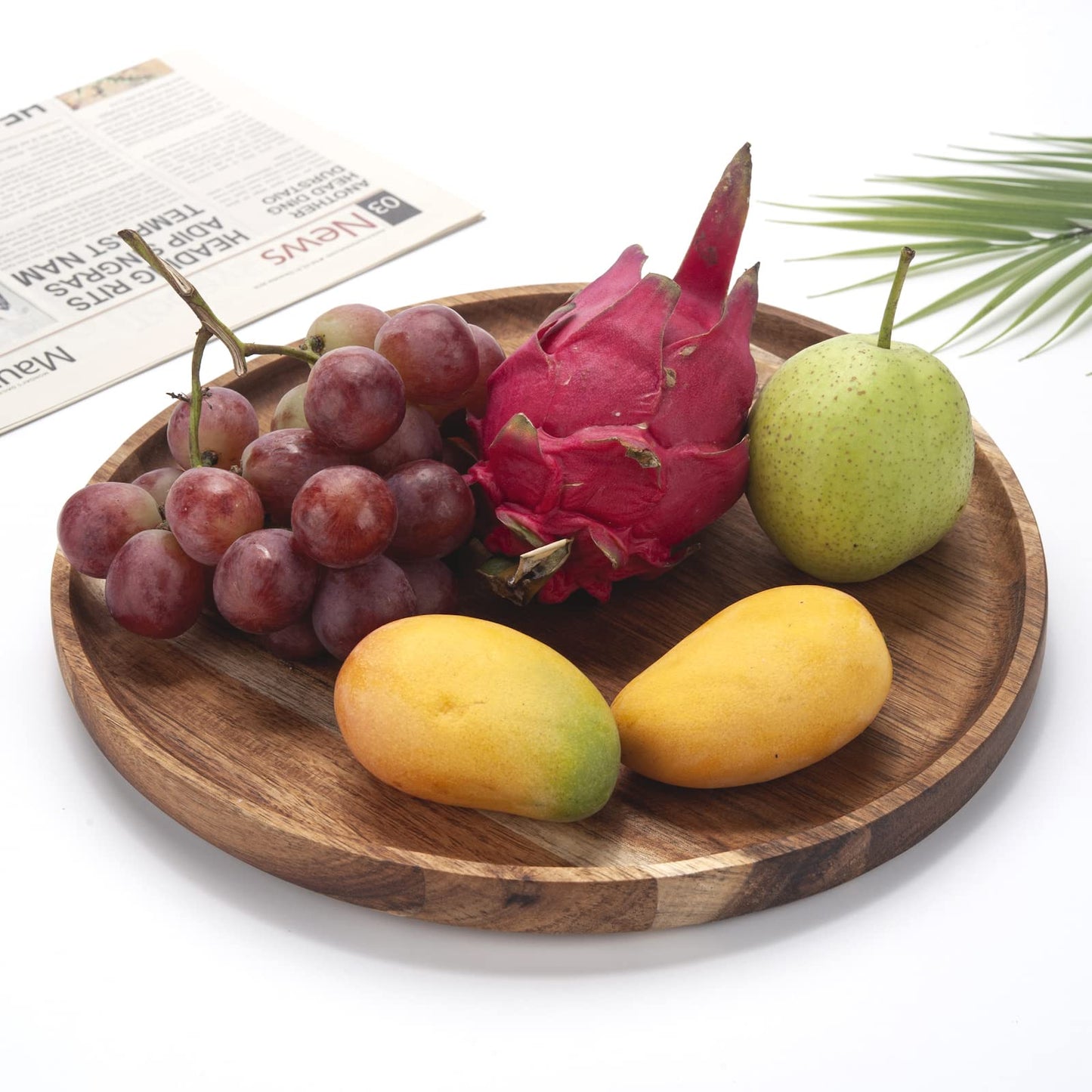 YANGQIHOME 11.8 inches Round Wood Tray, Wooden Serving Tray, Acacia Plates, Appetizer Charcuterie Board, Tray Organizer for Kitchen/Countertop, 11.8 x 11.8 x 0.8 inch