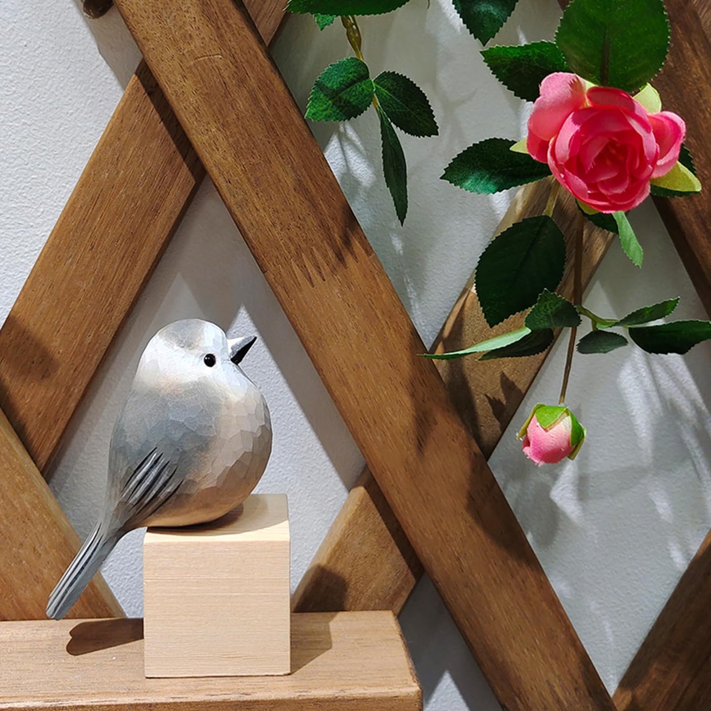 WEAUSUP Hand Carved Wooden Bird Figurine Gift for Family