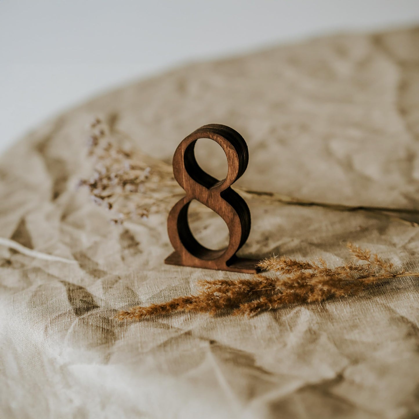 Wooden Wedding Table Numbers 1-10, Rustic Table Number Signs for Reception, Party, Banquet, Event Centerpieces, Self-Standing Wood Numbers with Base, Elegant Décor for Restaurant or Bridal Shower