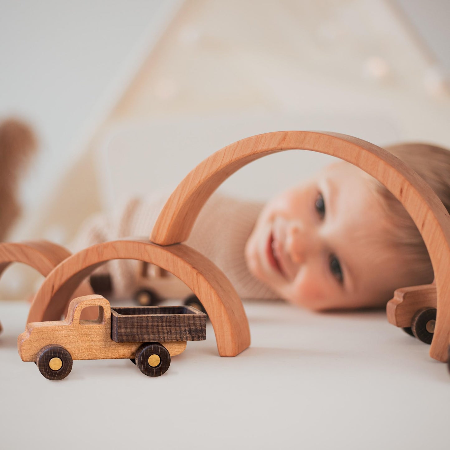 BUSY PUZZLE Wooden Toy Car and Truck Set Montessori Toys for Toddlers Handmade from Natural Wood Gift for Boys and Girls