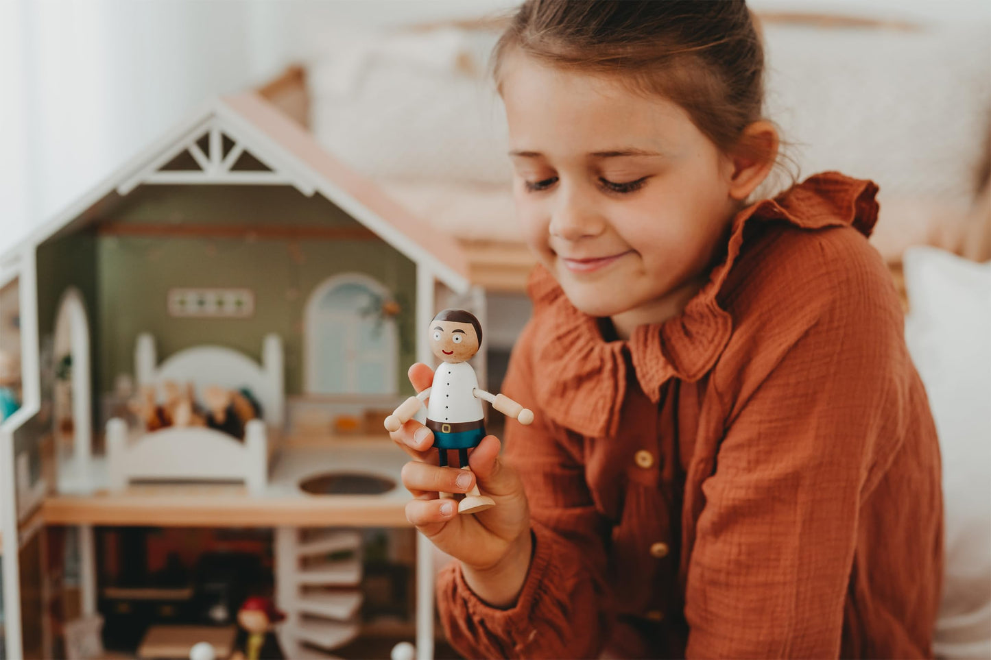 Small Foot Wooden Dollhouse with Roof Terrace & Furniture – Modern Open Front Doll House with Bedroom, Bathroom & Kitchen – Kids Role Play Toy for Ages 3+