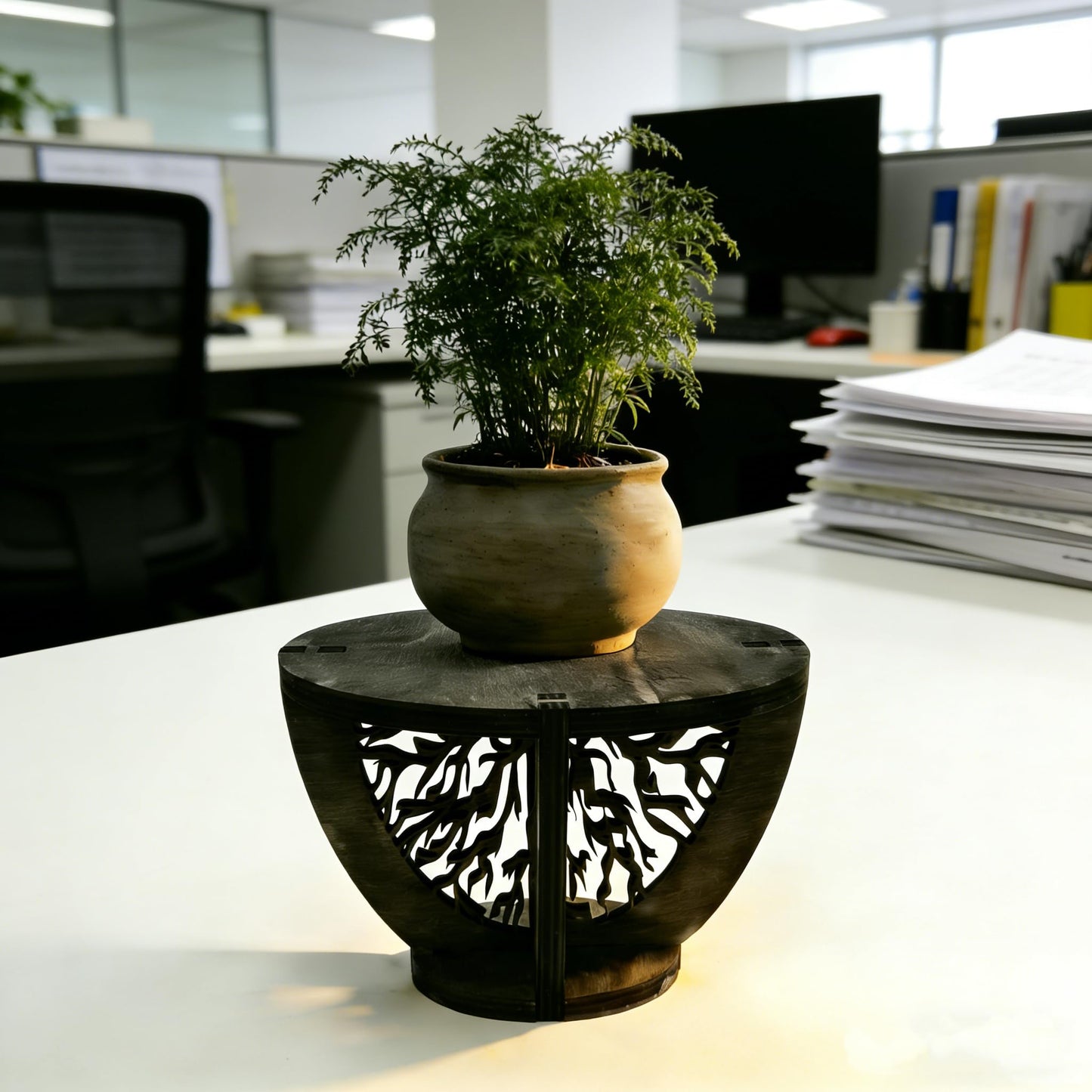 ANLYAWX Indoor Wooden Plant Stand Holder for Sill, Desktop, - Single Flower Pot Rack for Small Plants - Unique Tree Root Design Elevate Your Plants in Style and Provide Additional Sunlight