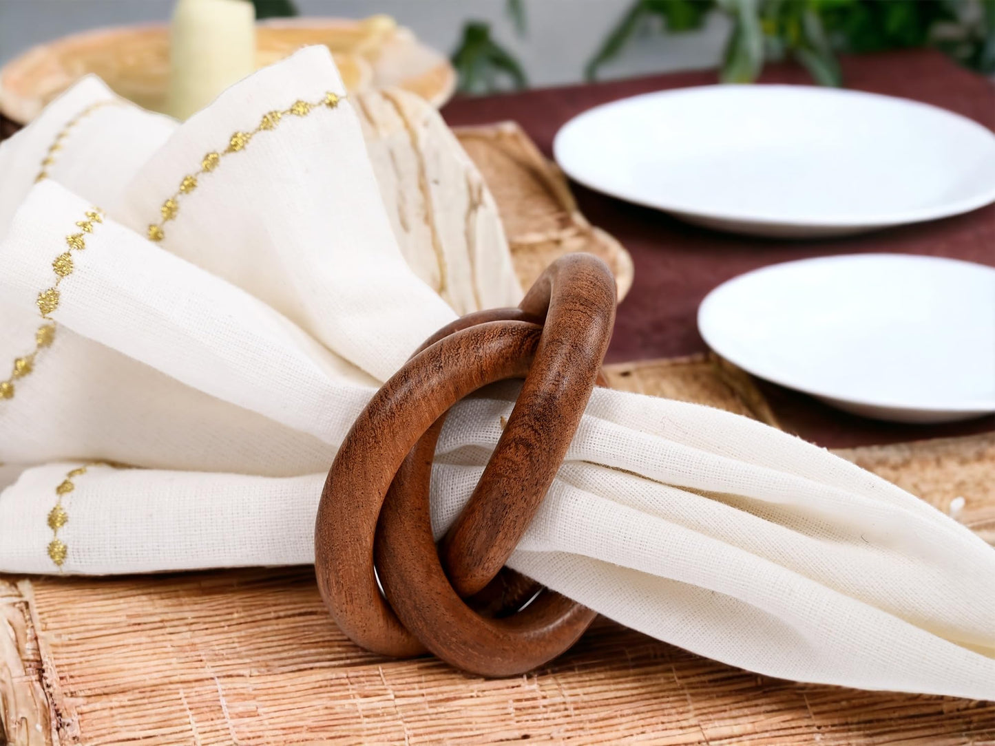 ALPHA Living HOME Wooden Napkin Rings Set of 12 - Handmade Mango Wood Napkin Holders - Rustic Serviette Rings for Dining Table, Wedding, Party & Holiday Decor - Elegant Tabletop Accessory (Brown)