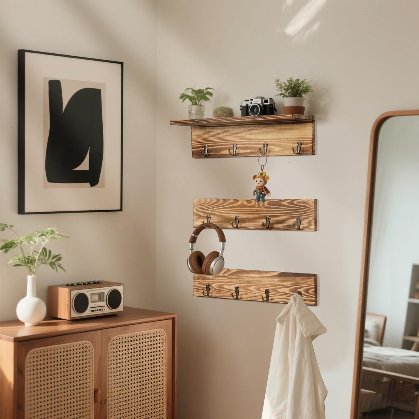TRSPCWR Coffee Mug Rack Wall Mounted - Coffee Mug Holder with 16 Hooks and Display Shelf, 4 Tier Rustic Wood Bar Cup Organizer for Home Kitchen Display and Collection
