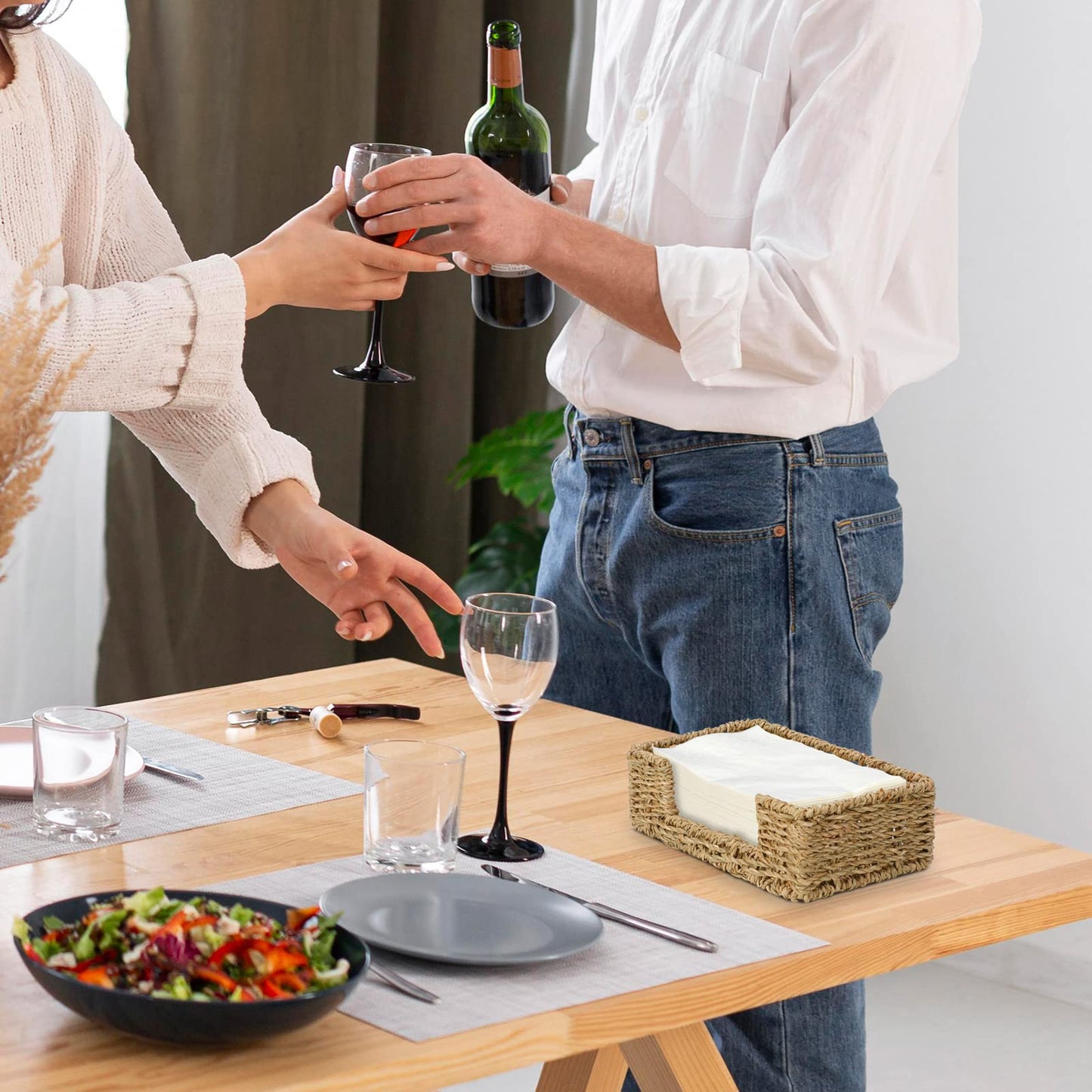 Graciadeco Bathroom Disposable Guest Towel Napkin Holder Long Seagrass Woven Rattan Wicker Table Dinner Paper Hand Guest Towel Napkin Basket Tray Caddy for Kitchen