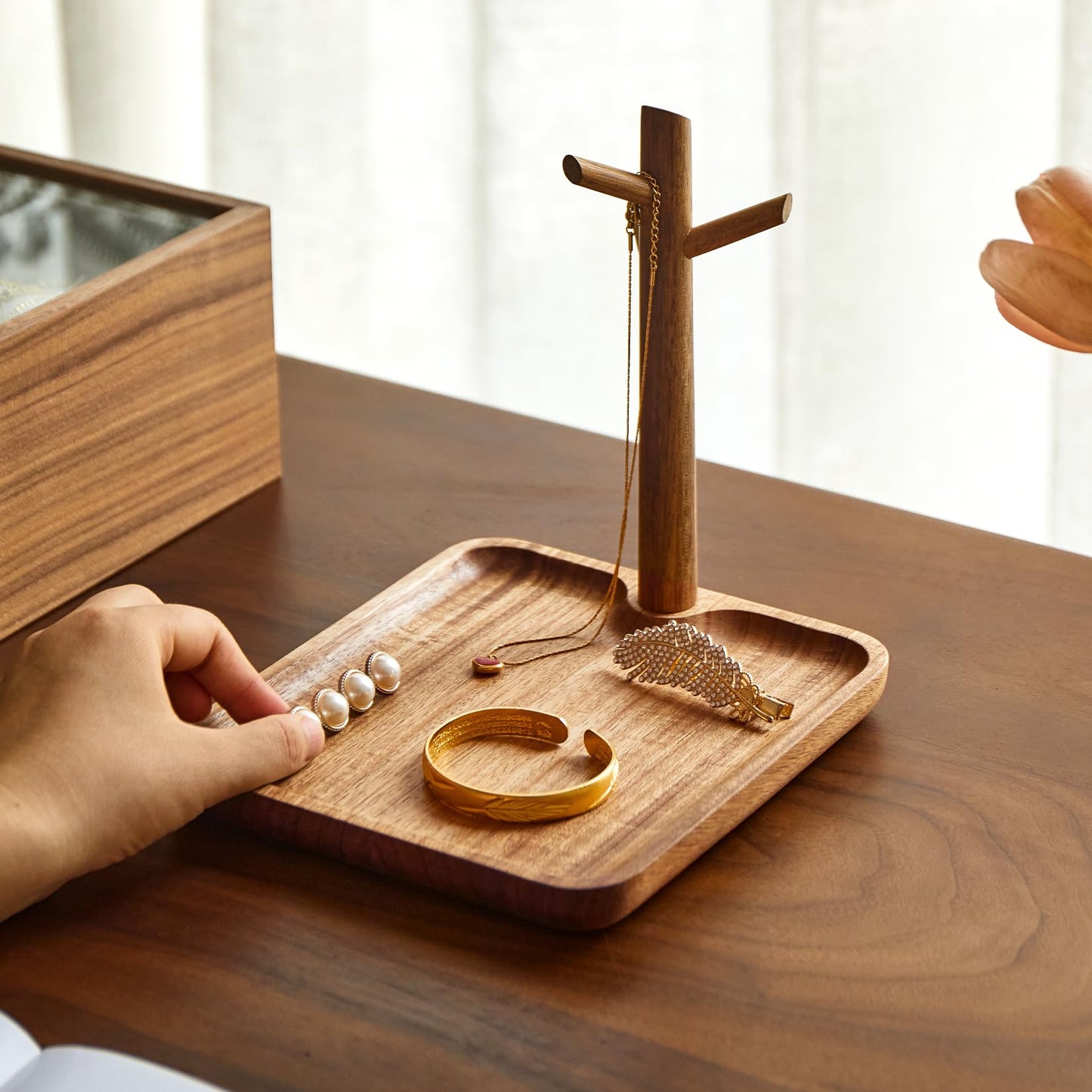 THFLSTR Solid Acacia Wood Key Tray and Bowl for Entryway Table - Jewelry Tray With 3 Hooks, Open Storage for Wallet, Glasses, Watches, Lipstick (Acacia, Square)