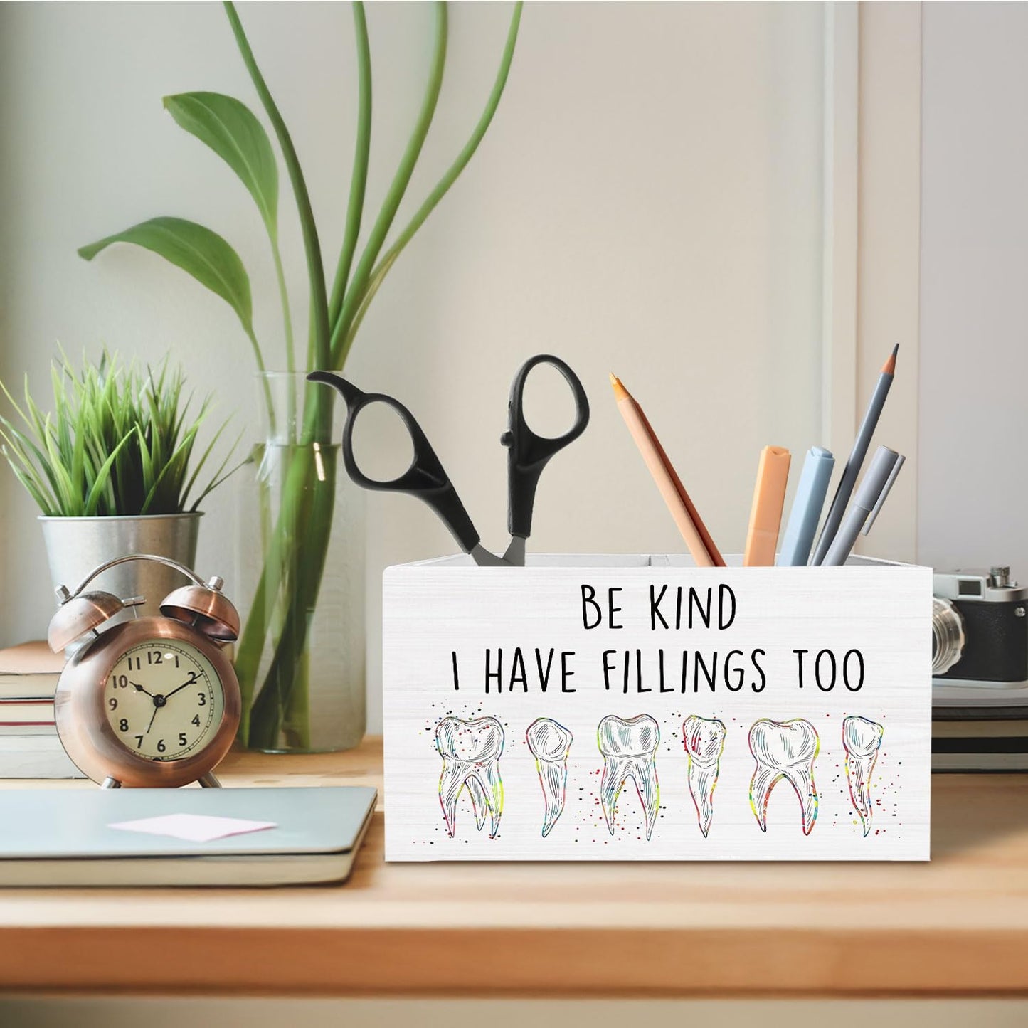 HYKDFMNCJ Funny Dental Office Pen Holder for Desk, Be Kind I Have Fillings too Wooden Box Sign Desk Decor for Dentist Office School Clinic Decoration, Funny Dentist Gifts Pencil Organizer