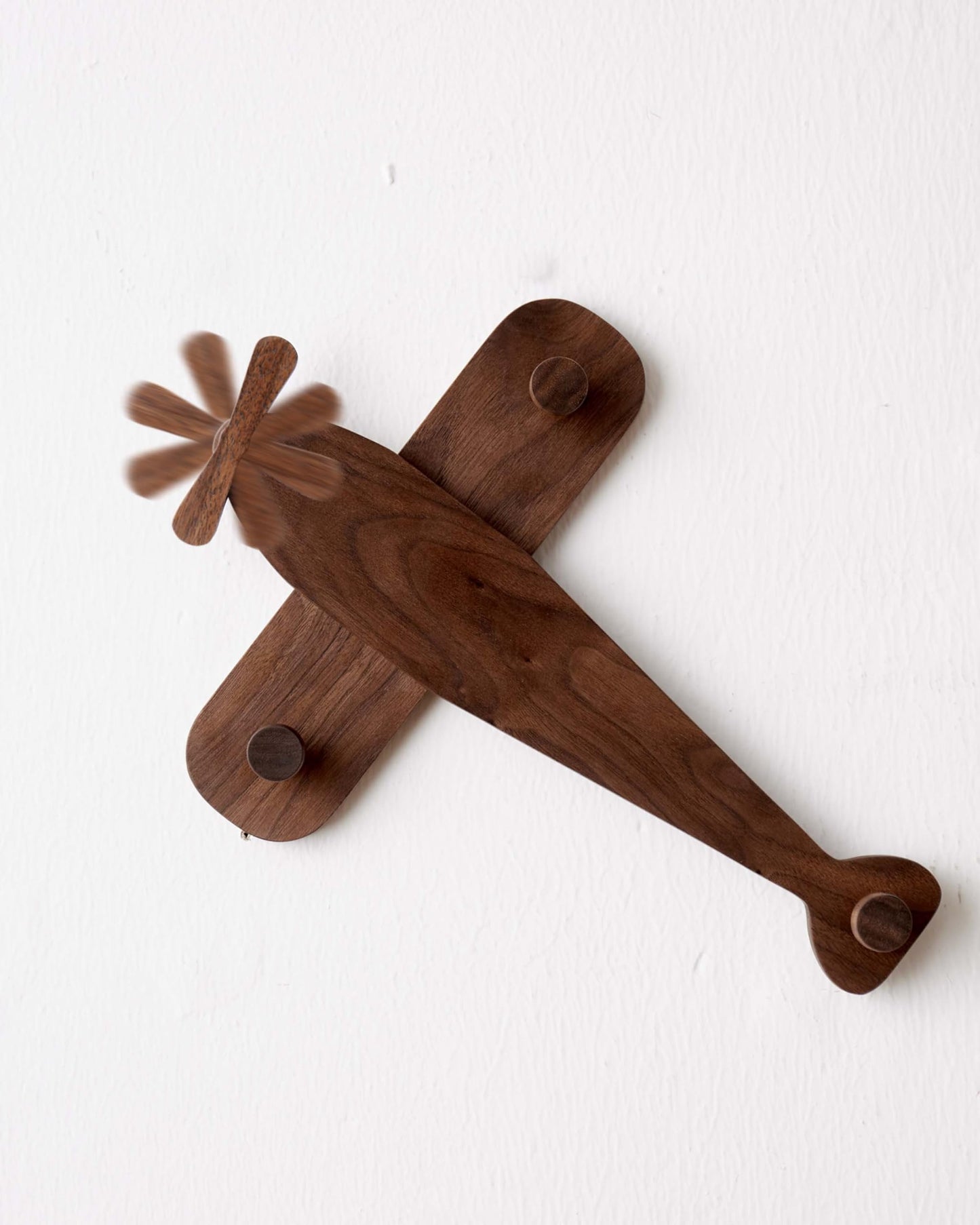 Vinoil Kids Coat Rack Wall Mount, Airplane-Shaped Wooden Wall Coat Hooks for Kids, Cute Walnut Coat Hanger Heavy Duty for Bathrooms, Door, Entryway, Kids Room, or Nursery