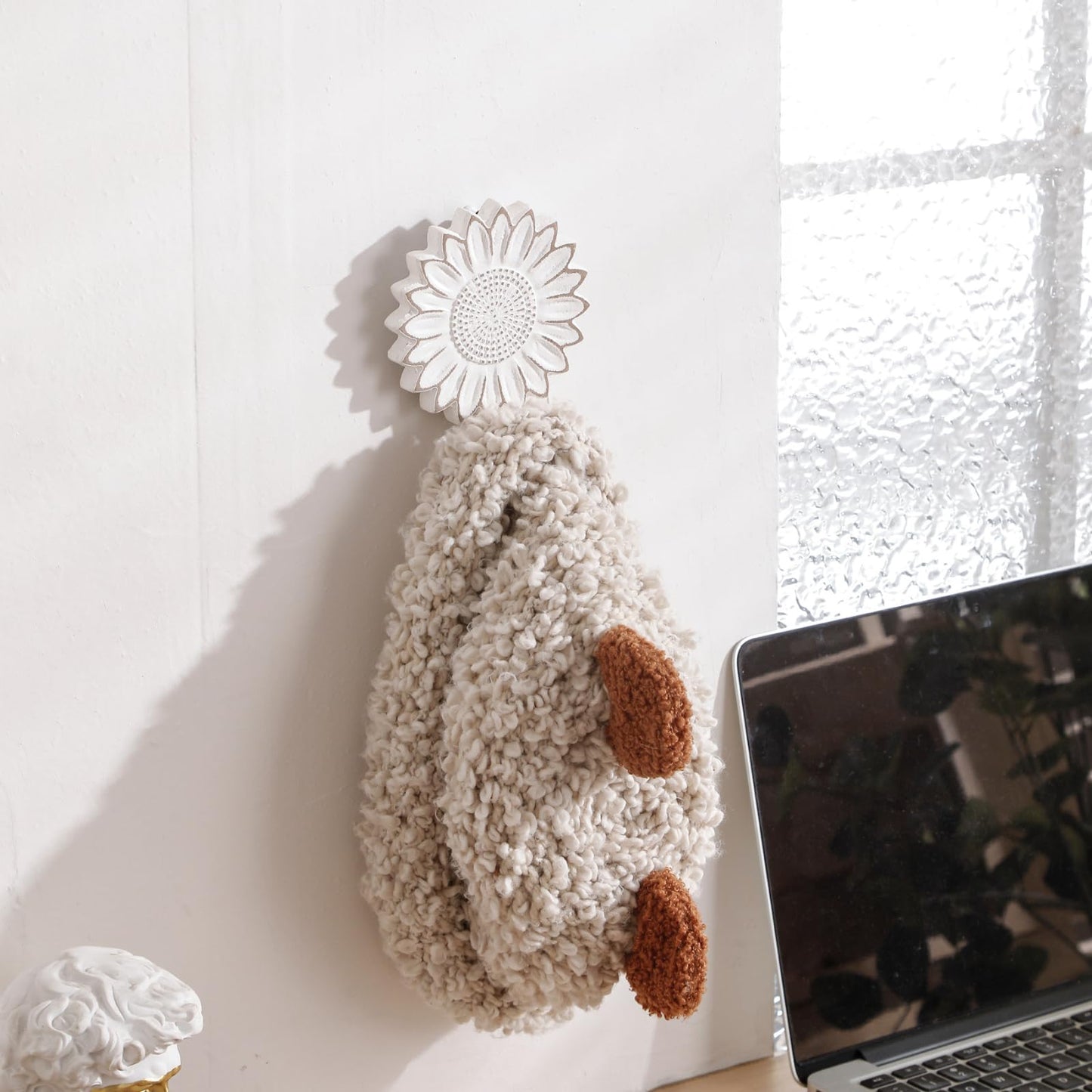 TRENDIN Rustic Wooden Sunflower Wall Hooks Set of 2, Distressed White Decorative Wall Hooks for Coats, Hats, Bags, and Keys, Farmhouse Floral Home Decor for Entryway, Bedroom or Living Room