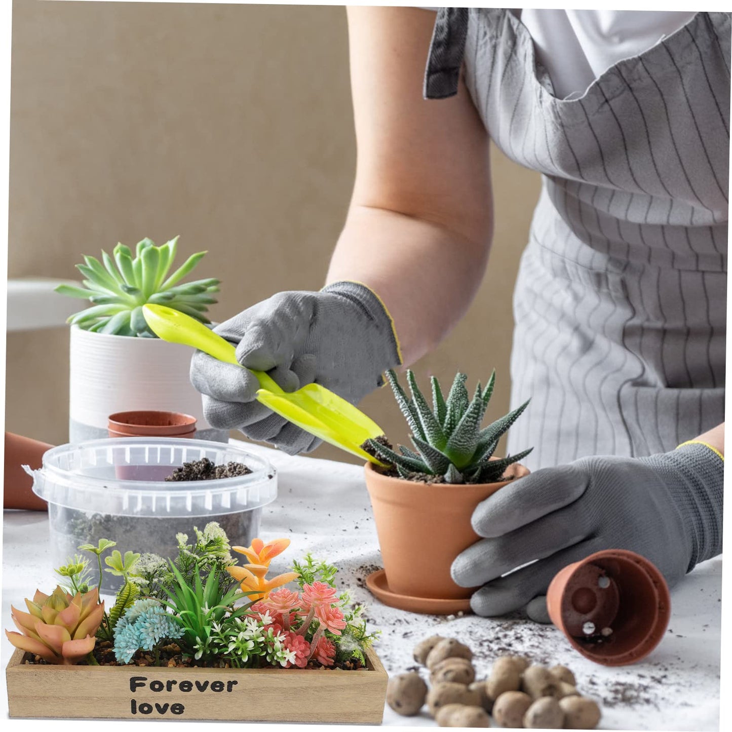 ULDIGI Artificial Box Bonsai Succulent in Wooden Planter Realistic Faux Potted Plant for Office Desktop and Home Decoration Compact 8.54X3.26X4.21 Inch Simulation Greenery