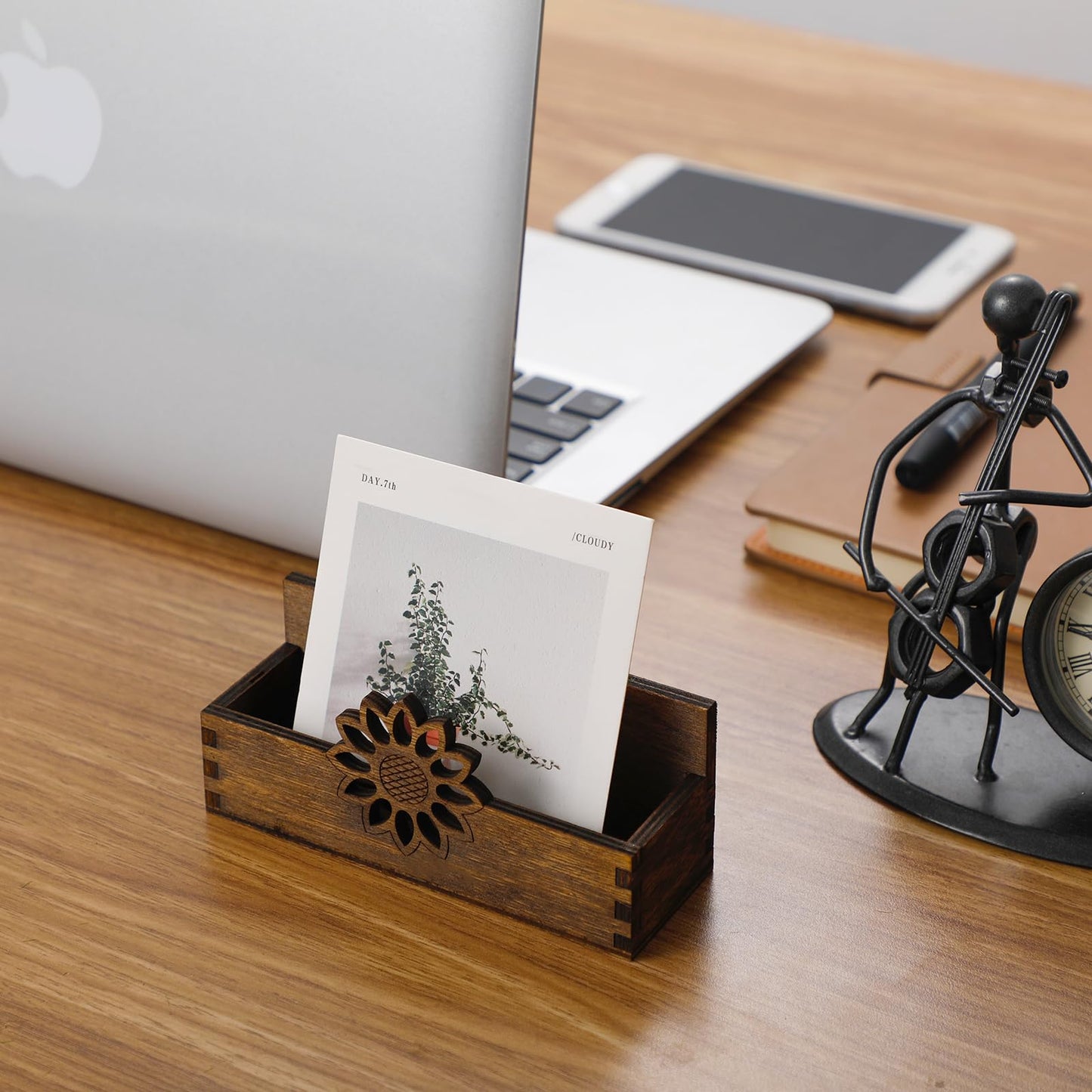 Tatuo 2 Pcs Dog Business Card Holder for Desk Wooden Business Card Stand Farmhouse Wooden Open Postcard Organizer Wood Display Stand for Office Home Desktop Tabletop Organizer(Sunflower)