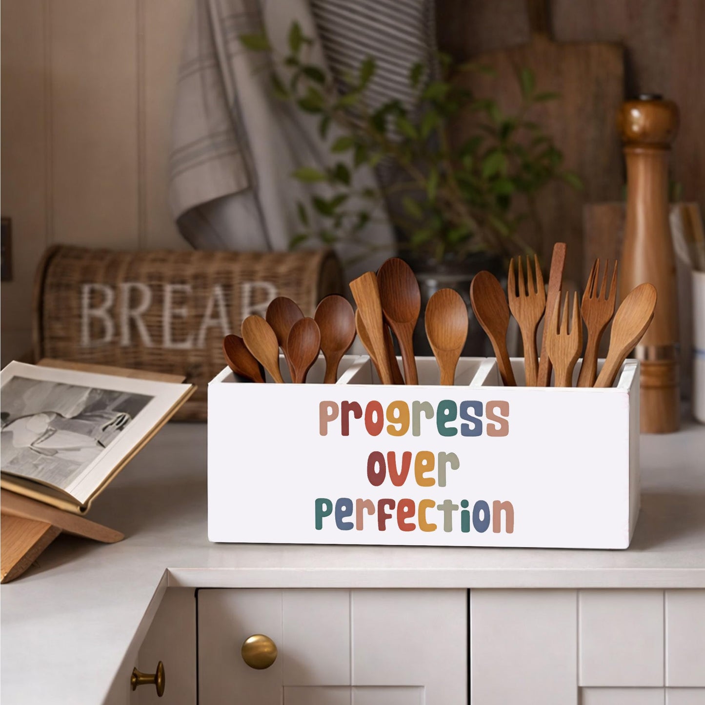 GGED Progress Over Perfection Pen Holder, Motivational Desk Organizer, 3 Compartments Wooden Pencil Caddy for Office, Home, Classroom