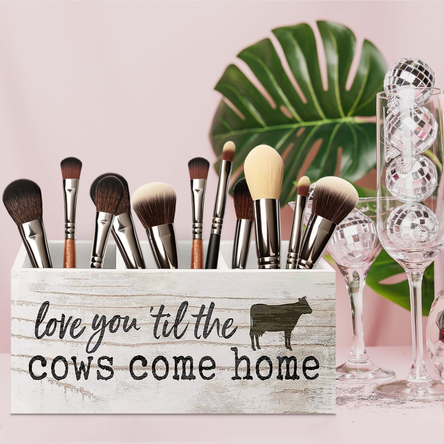 URLLUAE Funny Cow Wooden Pen Pencil Holder for Office Desk Accessories, Cow Lover Gifts, Love You 'Til the Cows Come Home Makeup Brush Toothbrush Holder Organizer for Bathroom
