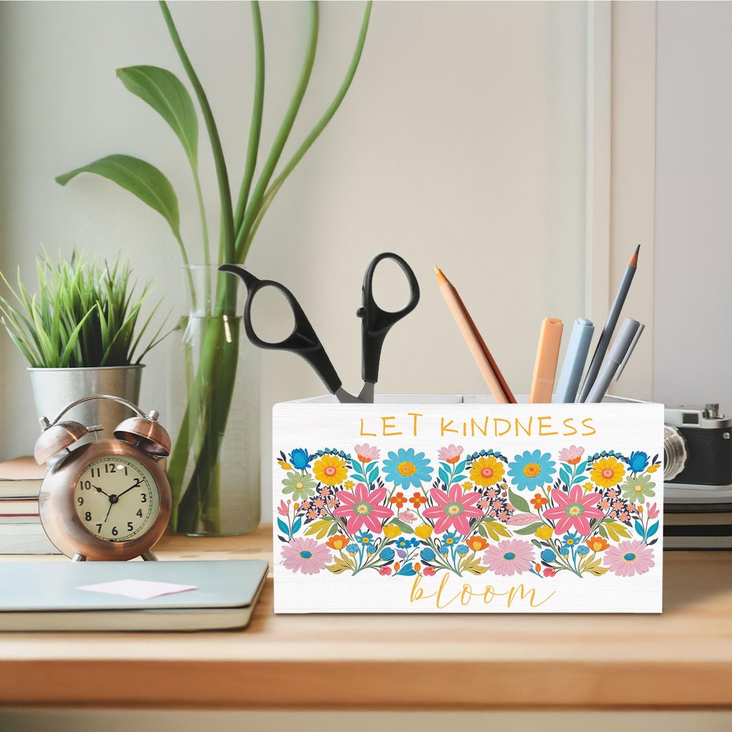 HYKDFMNCJ Boho Floral Mental Health Pen Holder for Desk, Let Kindness Bloom Wooden Box Sign Desk Decor for Therapy Office Classroom Decoration, Psychology Pencil Organizer, Kindness Gifts