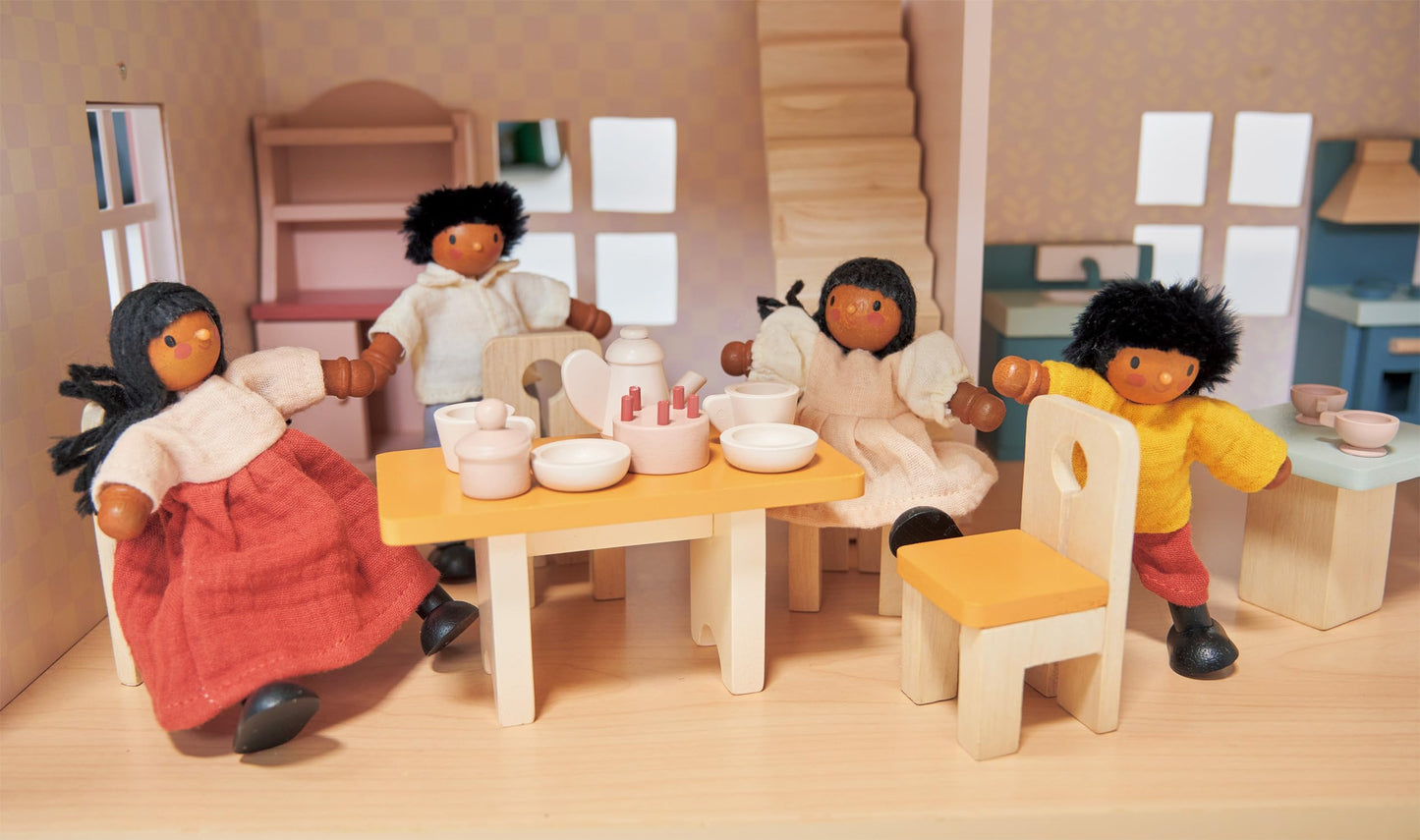 Mentari Toys - The Honeybunch Doll Family - 4pc Poseable Wooden Doll Set with Fabric Clothes - Perfect for Dollhouses and Small World Play - Encourages Imaginative Play and Social Skills - Age 3+
