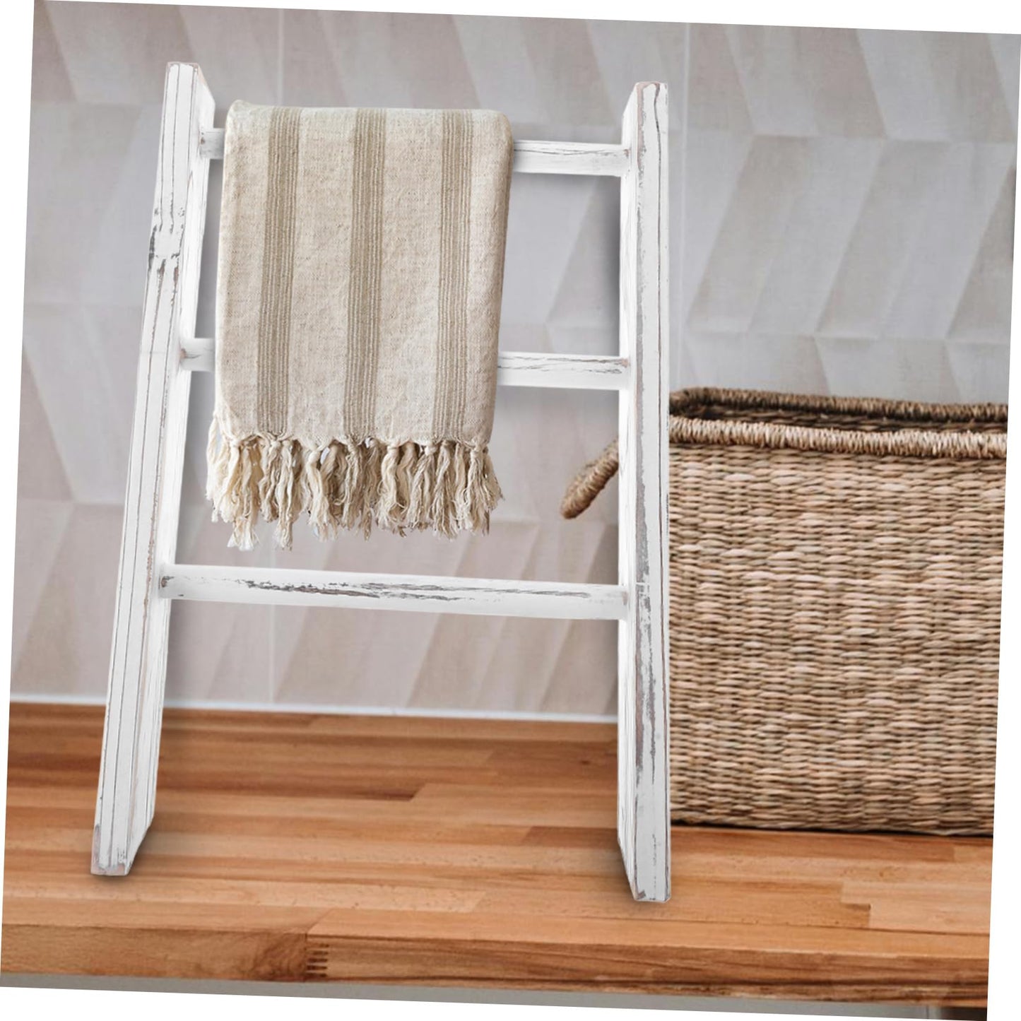 Healifty Mini Ladder Towel Rack Farmhouse Bathroom Wall Decor Chic Rustic Bathroom Towel Holder