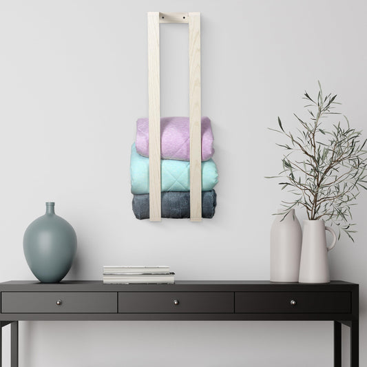 RELODECOR Blanket Wall Rack – Decorative Farmhouse Style Wooden Ladder – Rustic Quilt & Towel Holder – Wall Mounted Storage Rack for Living Room, Bedroom & Bathroom – Stylish White Design