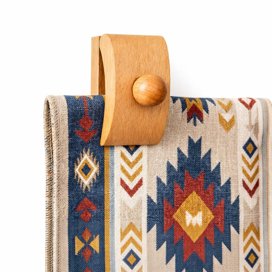 Blanket Hanger for Wall Decor, 4 Pack Solid Beech Wood Blanket Holders with Screws, Wooden Quilt & Tapestry Hangers for Blankets and Throws (Natural Beech)
