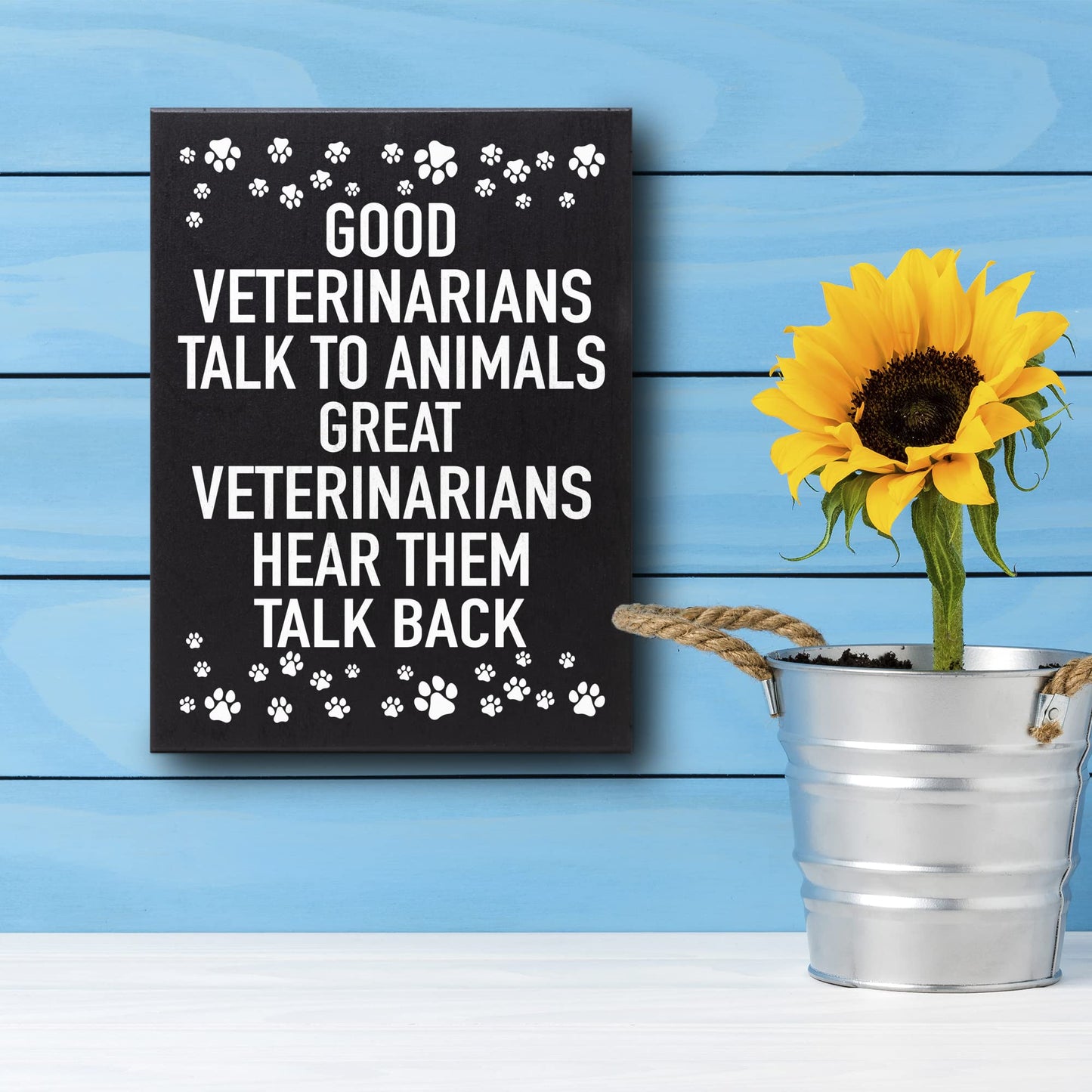 JennyGems Veterinarian Gifts, Good Veterinarians Talk To Animals Great Veterinarians Hear Them Talk Back Wooden Sign, Shelf or Wall Hanging