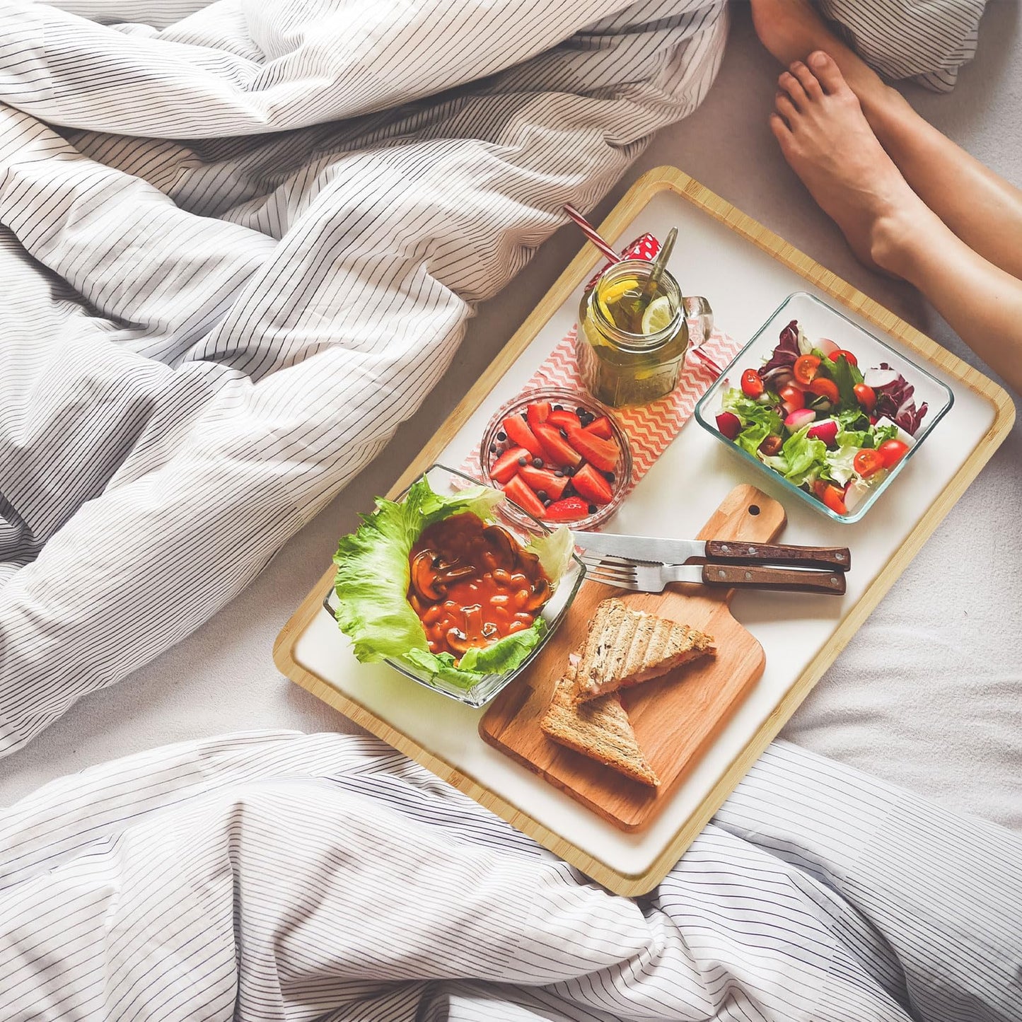 ZTHapwa Bamboo Wooden Serving Tray, 13x10 Inch Rectangular Food Tray with Raised Edges, Lightweight Snack Platter for Breakfast in Bed, Coffee Table, Party Serving, Also as Charcuterie Board