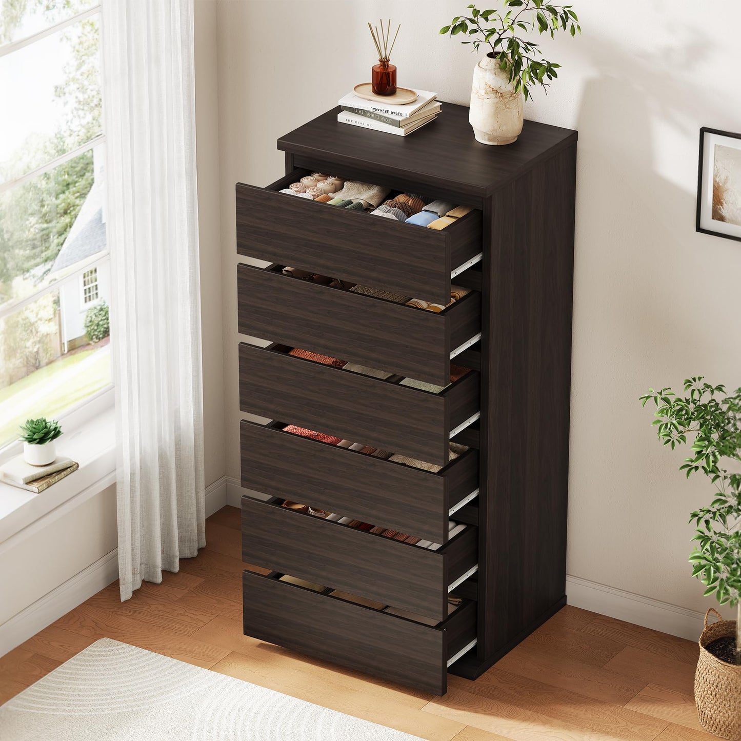 Brown Dresser, 6 Drawer Dresser for Bedroom, Wooden Chest of Drawers with Handleless Drawers, 19.7" W x 15.7" D x 47.2" H Vertical Tall Dresser, Storage Dressers for Living Room, Hallway and Office