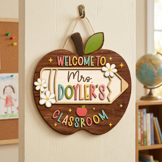 FAMITRENDZ Personalized Teacher Door Sign with Name, Custom Wooden Welcome Teachers Sign, Classroom Door Hanger for Teachers, Teacher Appreciation Gifts, Back to School Gifts, Classroom Decorations 9