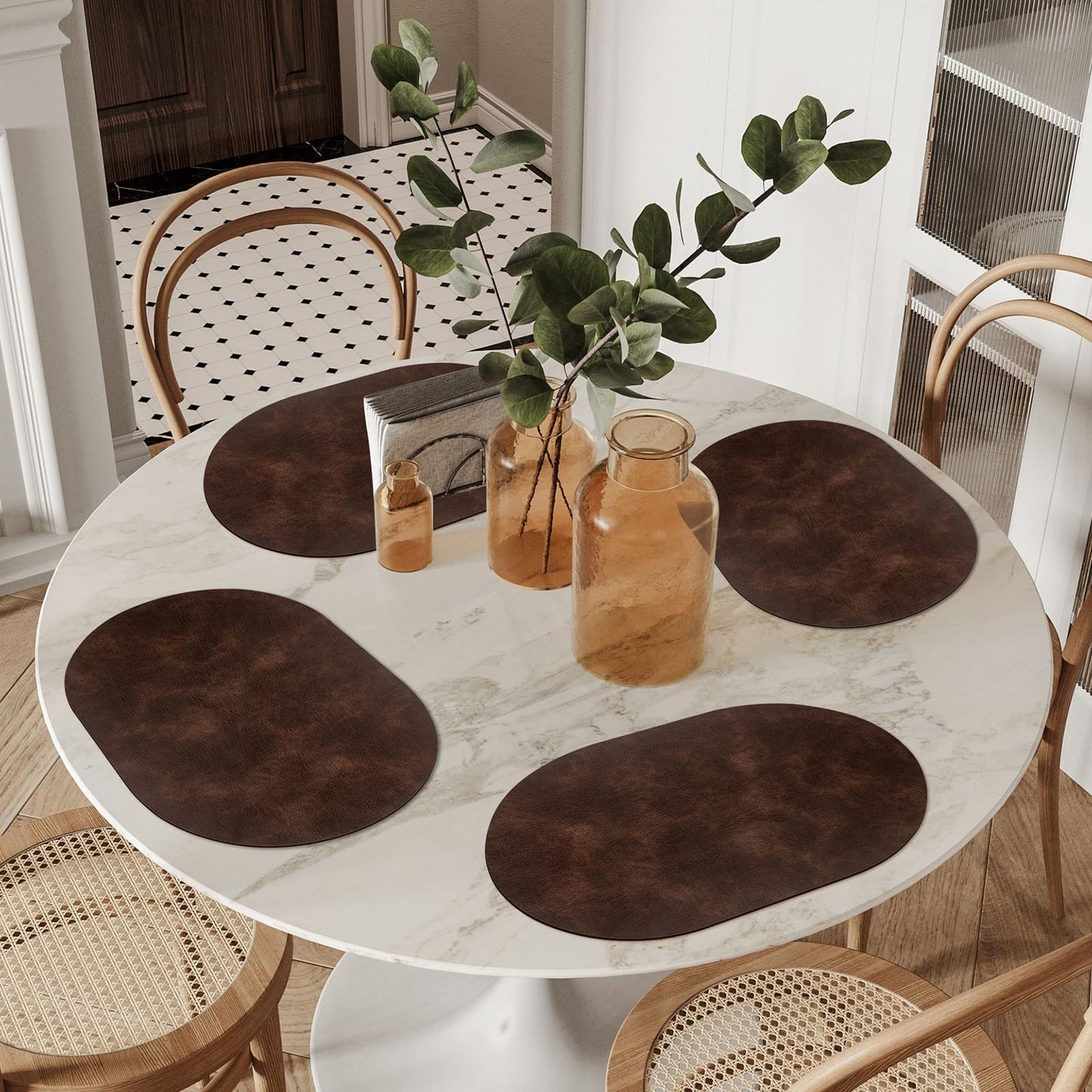 ADRIMER Placemats, Heat Resistant Oval Placemats Set of 4 Washable 12 x 17 Inch, Waterproof Table Mats, Wipeable Pu Place Mats for Kitchen, Dining Room, Coffee