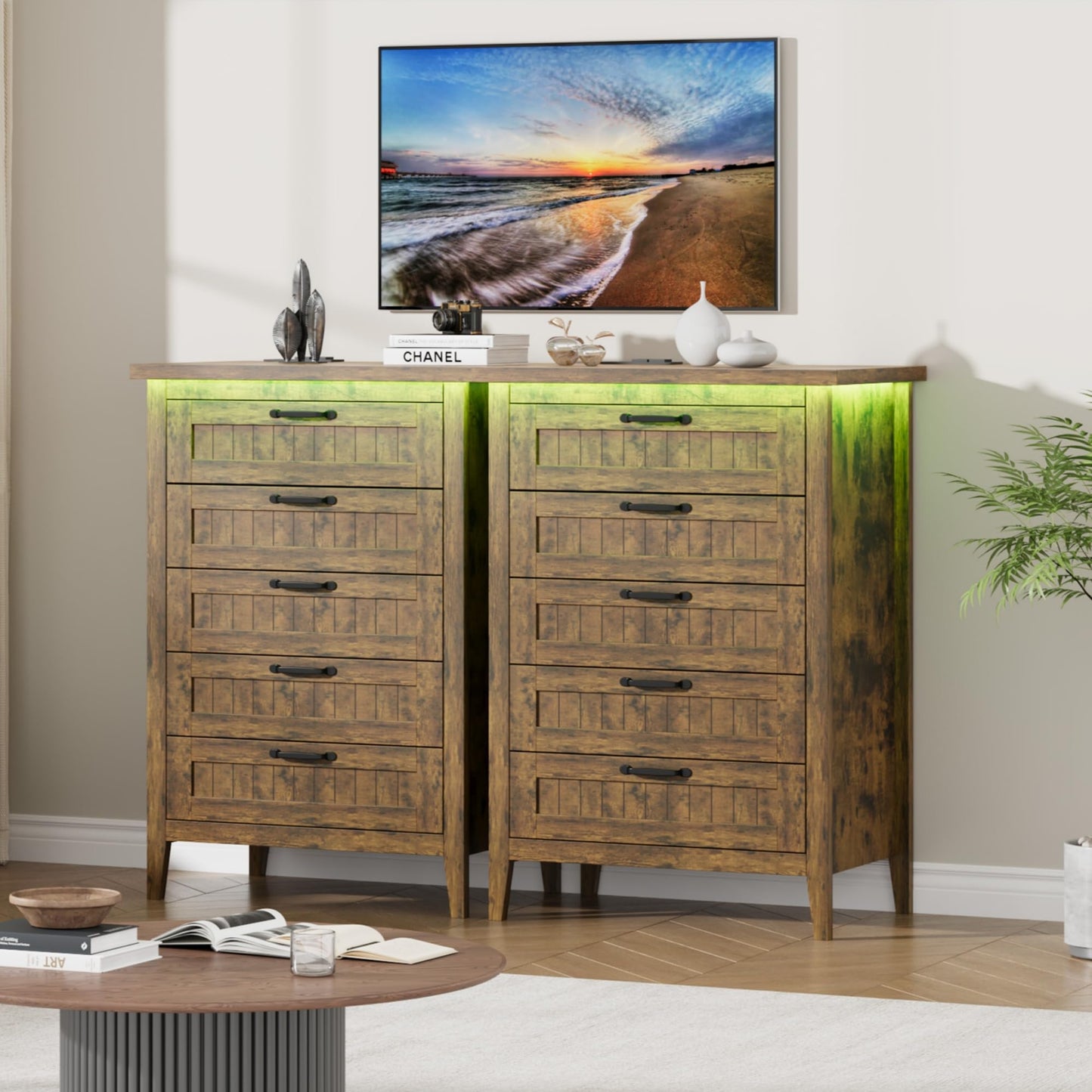 Garvee 44.9'' Tall 5 Drawer Dresser with Power Outlet & LED Lights