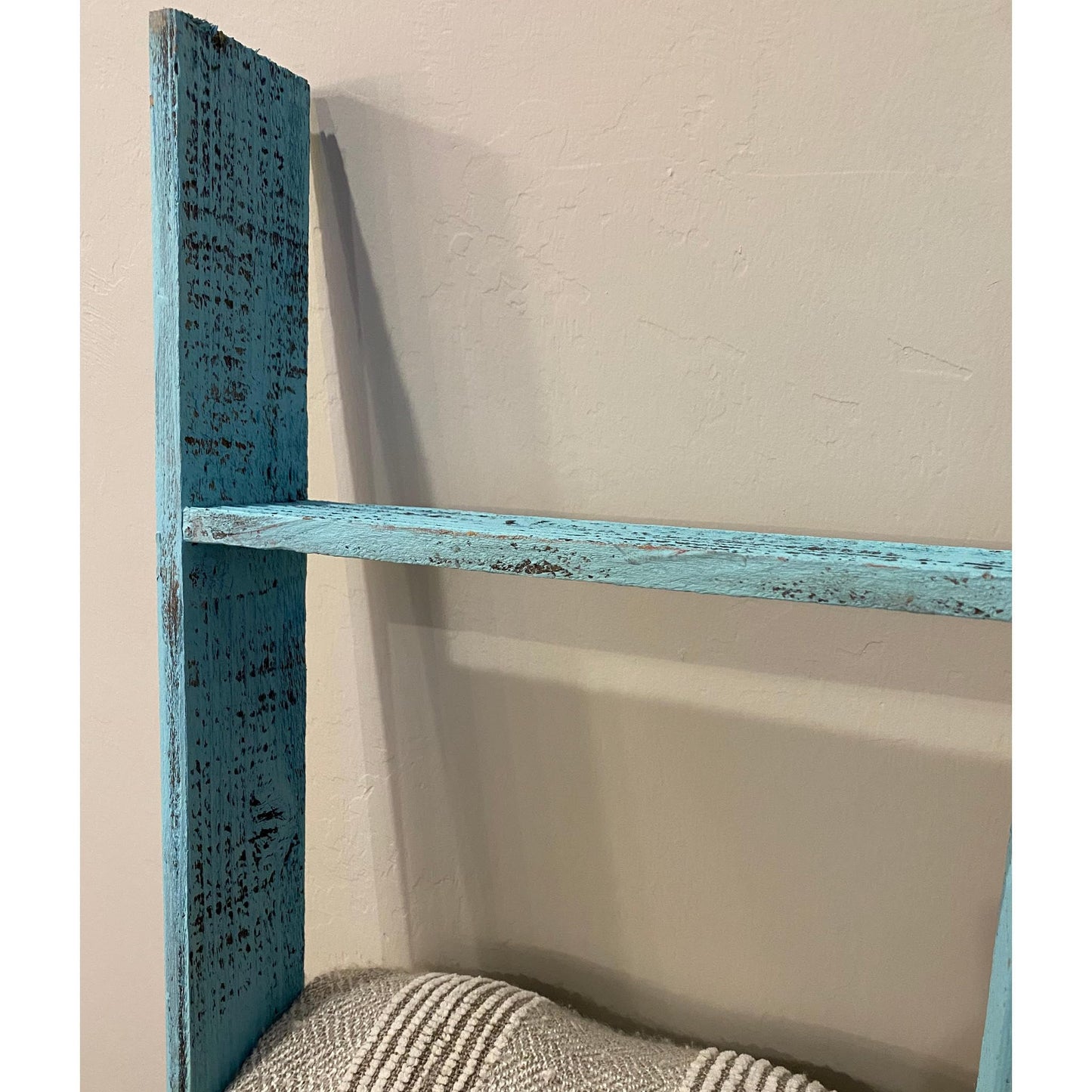 BarnwoodUSA Reclaimed Wood Bookcase Ladder (5 Foot, Turquoise)