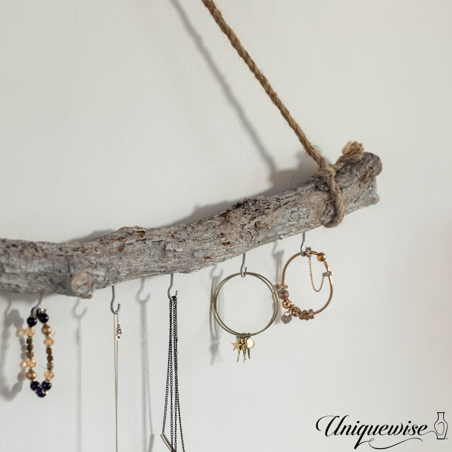 Uniquewise 32-inch Natural Decorative Jujube Wooden Log Hanging Farmhouse Wall Decor with 8 Hooks for Keys Hats and Wall Accessories - Perfect for Entryway Living Room Kitchen Hallways and Dining Area