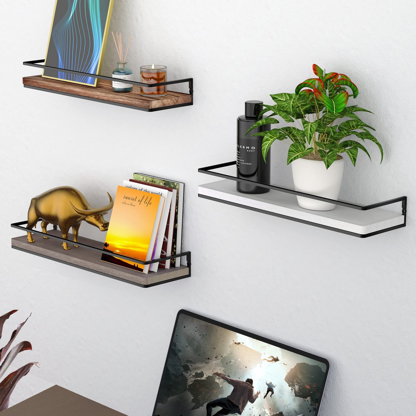 Meangood Floating Shelves Wall Mounted Set of 2, Rustic Wood Wall Storage Shelves for Bedroom,Living Room,Bathroom, Kitchen Torched Wood
