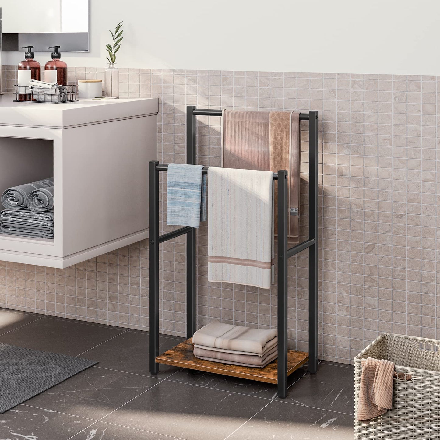 HOOBRO Free Standing Towel Rack and Tree Bookshelf Bundle, Drying and Display Rack with Shelf, loor Standing Storage Rack, for Display of CDs, BF02LB01-BF08SJ01G1