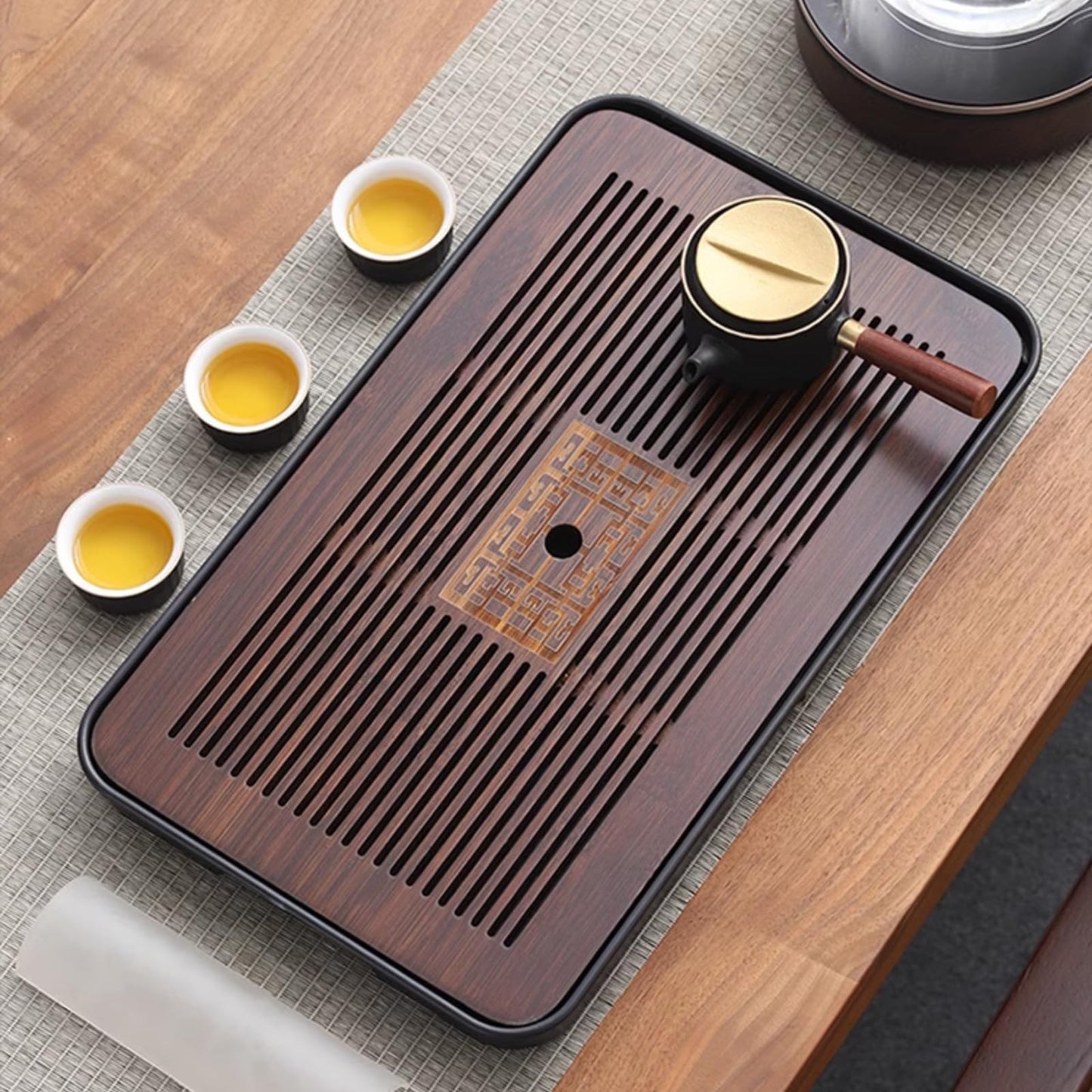 Dwysswyd 17 Inch Chinese Gongfu Bamboo Tea Tray with Water Storage for Kungfu Tea Set