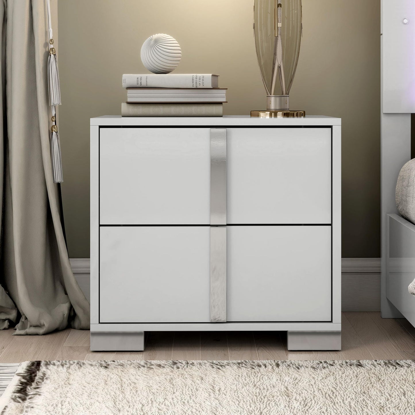 Furniture of America Alistair Modern Wood Nightstand with 2 Drawers and Vertical Chrome Handles, Large Bedside Table, Wooden Night Stand for Bedroom, Guest Room, Dorm, No Assembly Needed, White
