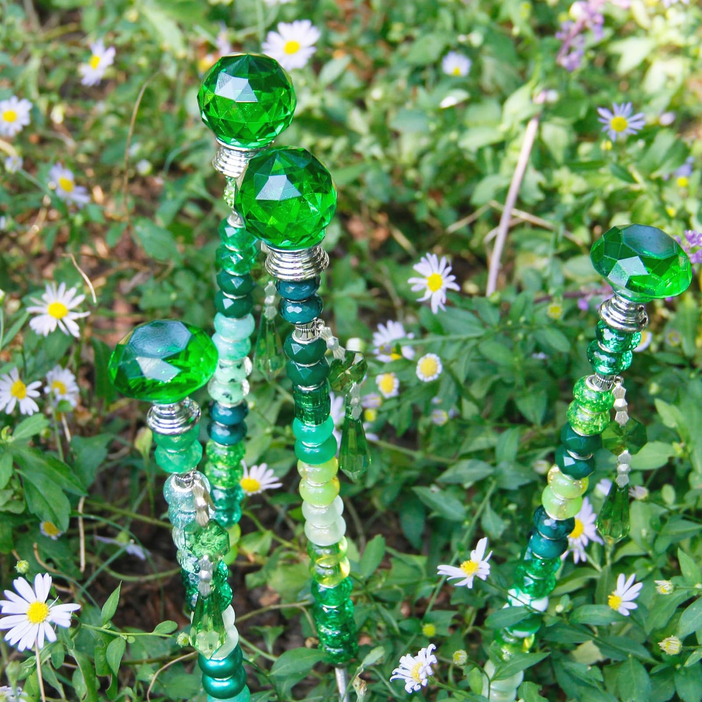 Exway 100 PCS DIY Fairy Wand Beaded Garden Stake Beads Kits with Green Large Hole Beads 4 Crystal Stopper Top Threaded Rods and 4 Green Sparkling Crystal Pendants for Outdoor Indoor Decor